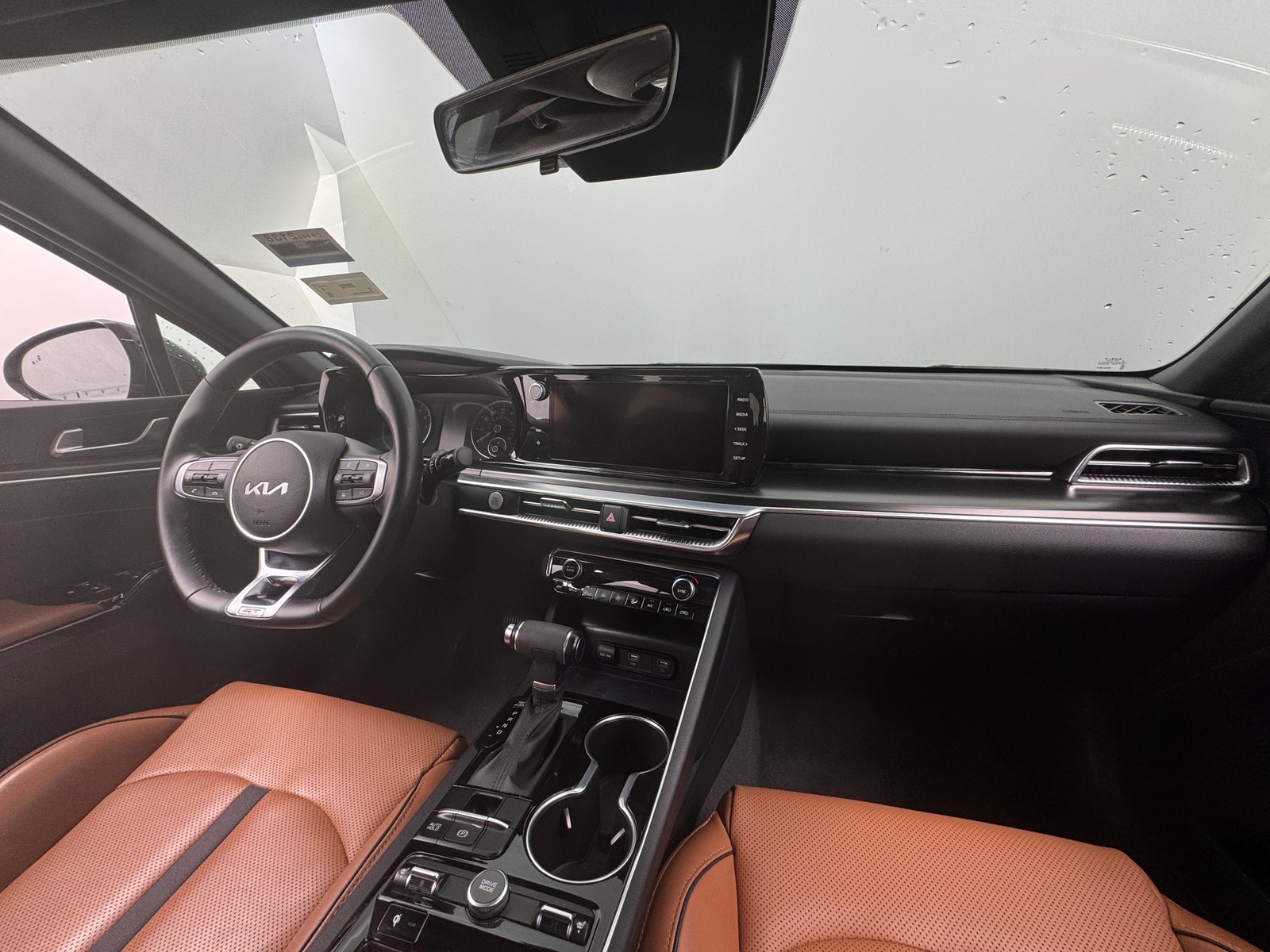 Thumbnail: 2023 Kia K5 - 2