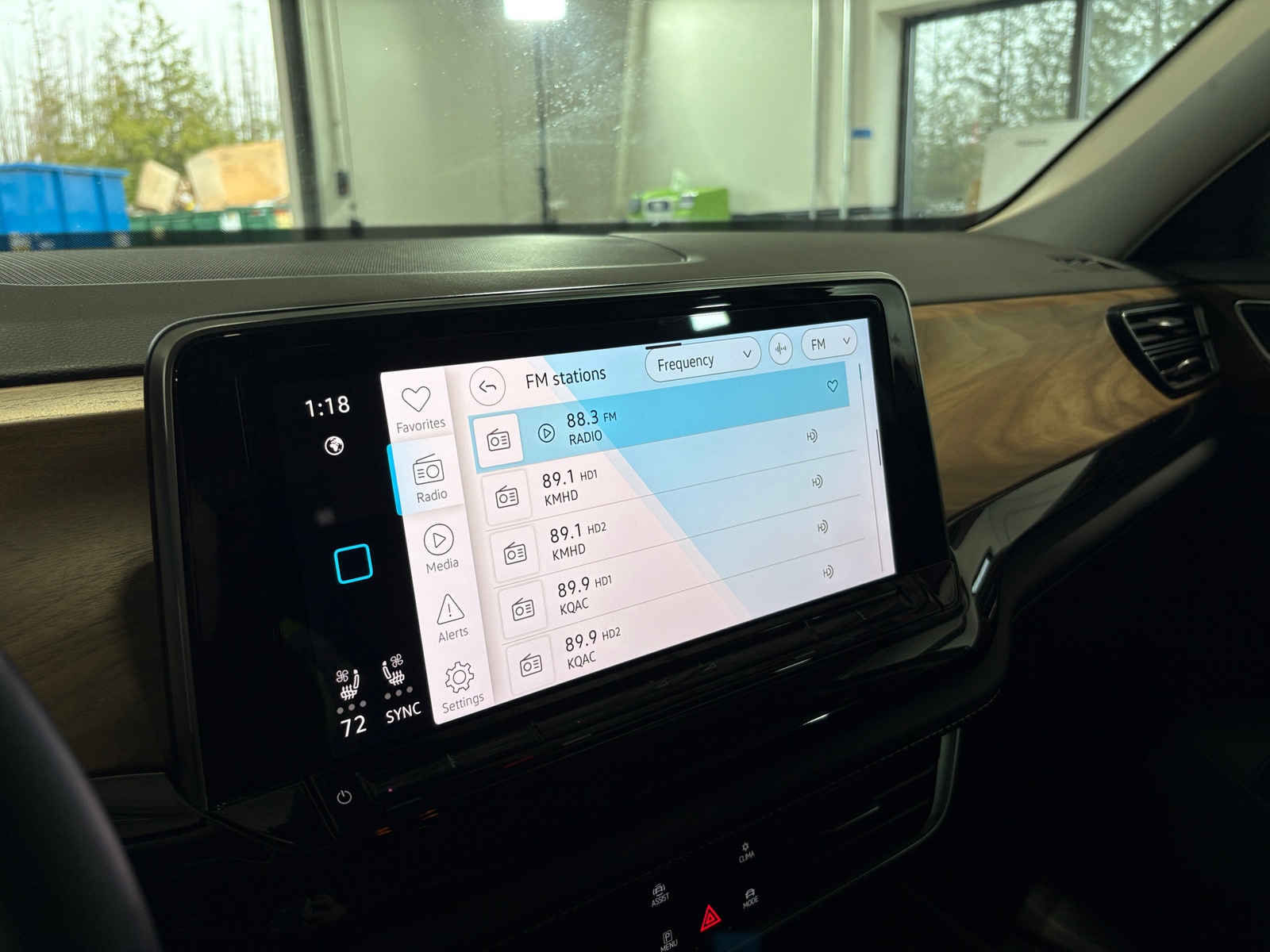 Thumbnail: 2024 Volkswagen Atlas - 4