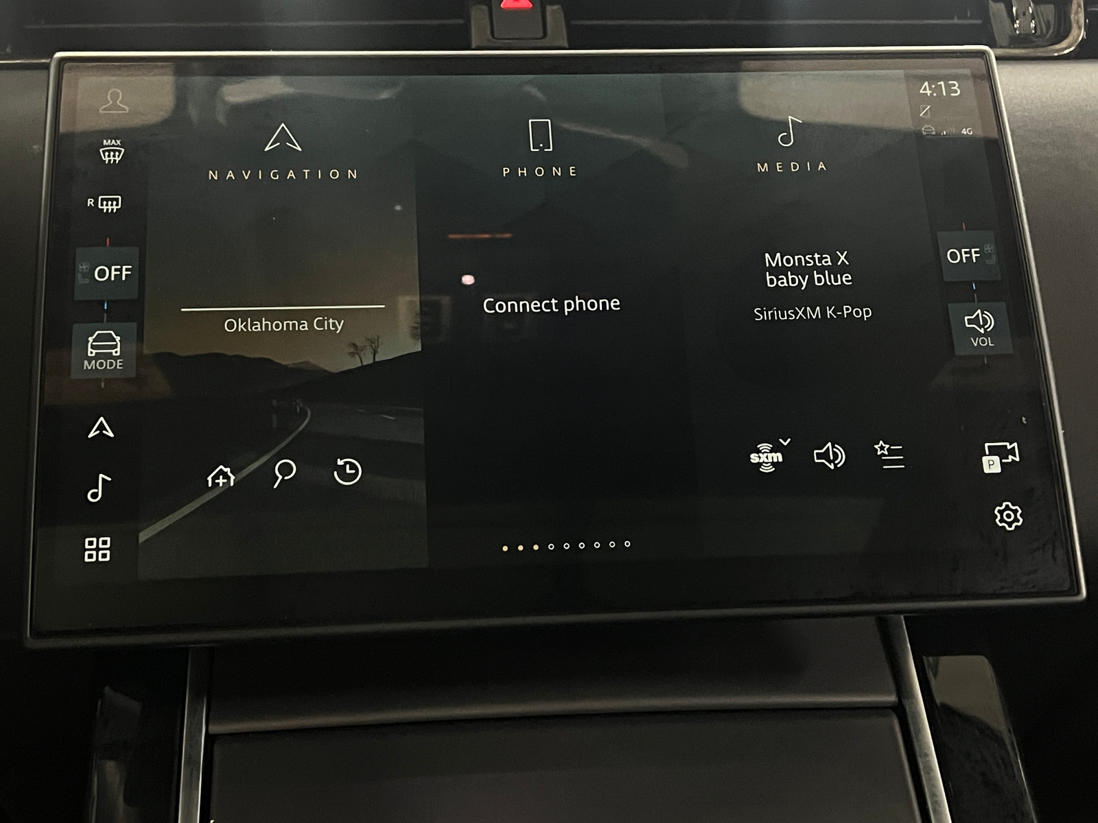 Thumbnail: 2024 Land Rover Range Rover Evoque - 3