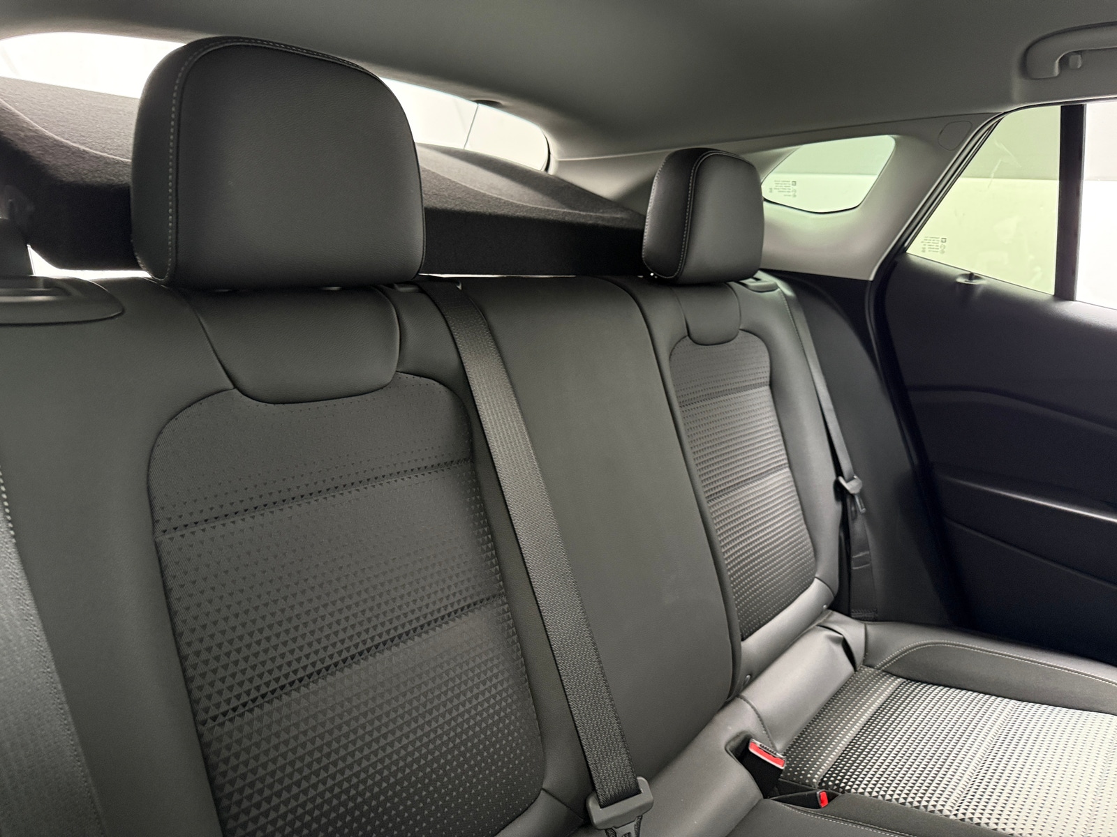 Thumbnail: 2025 Chevrolet Trax - 6