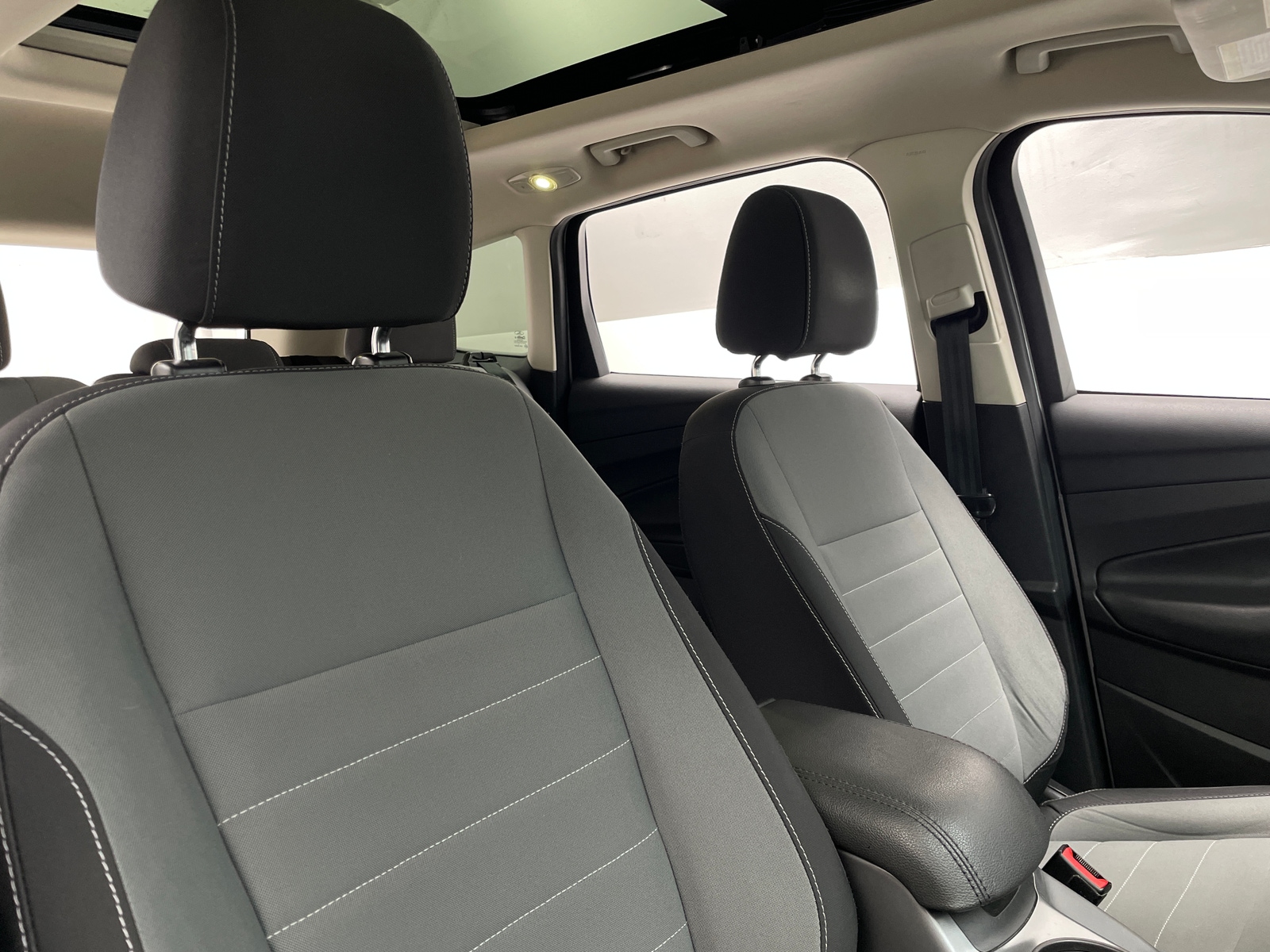 Thumbnail: 2016 Ford Escape - 2