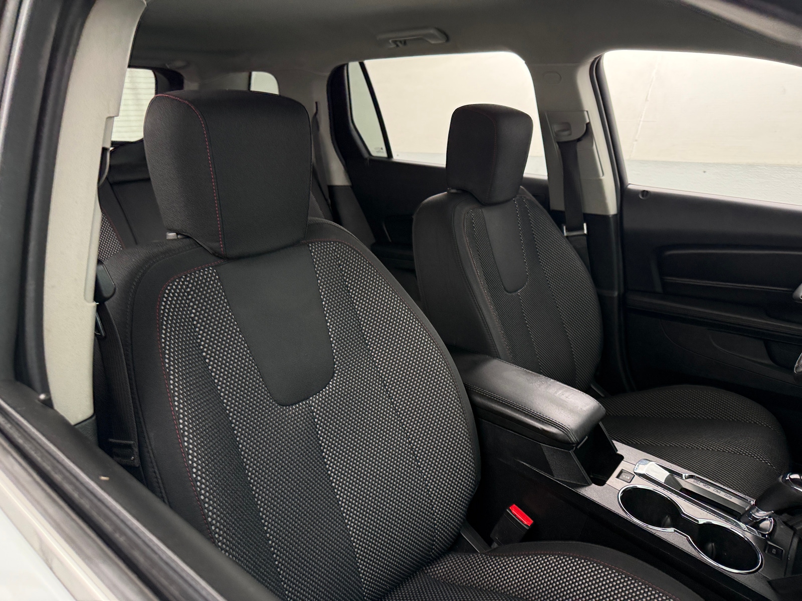 Thumbnail: 2017 GMC Terrain - 2