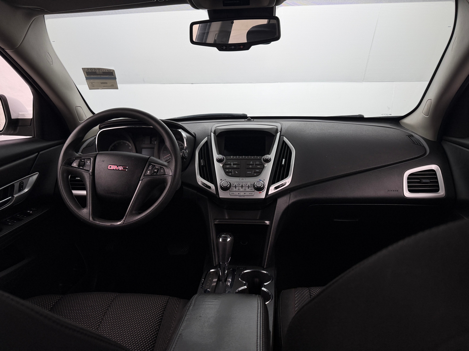 Thumbnail: 2017 GMC Terrain - 3