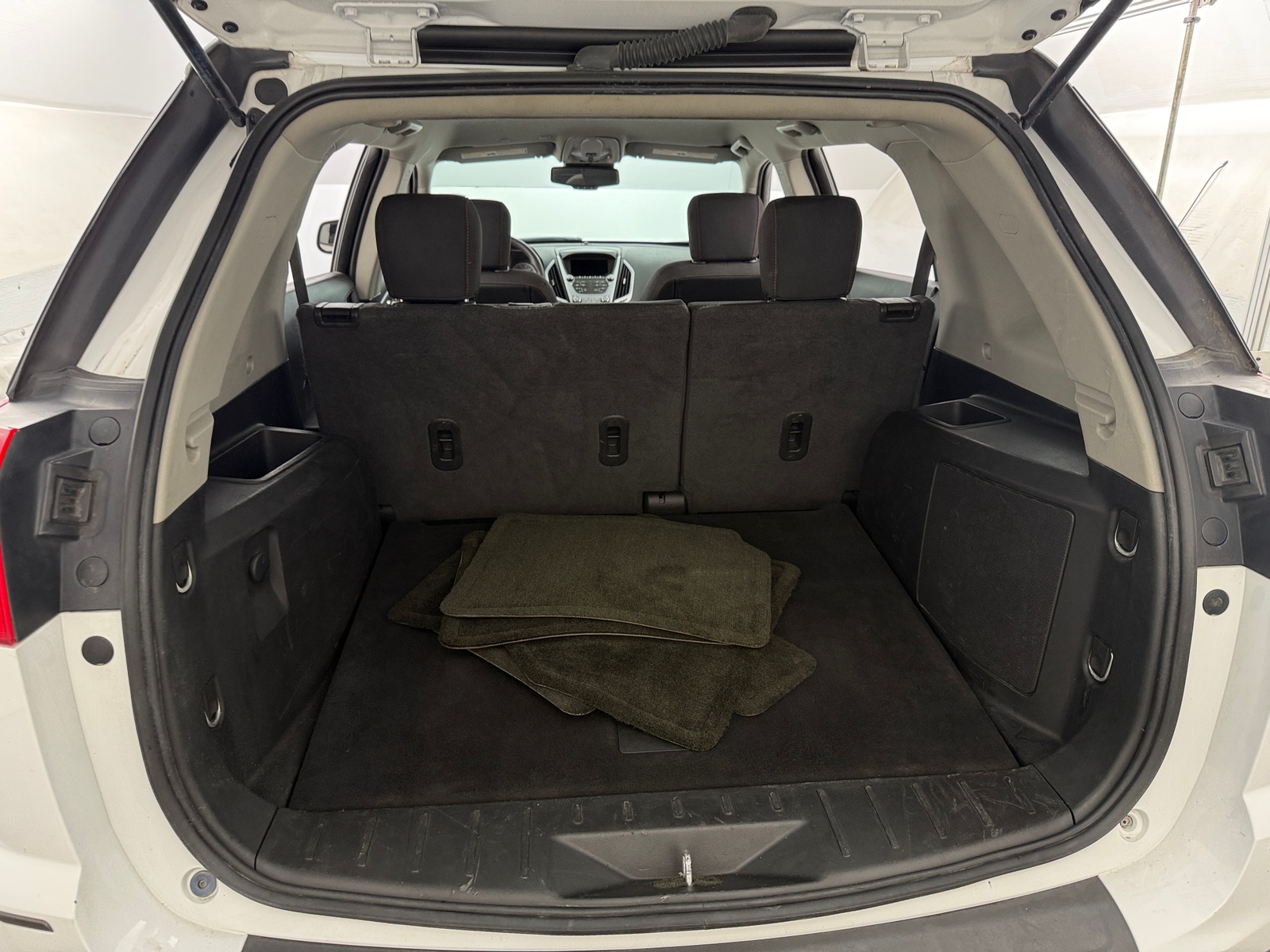 Thumbnail: 2017 GMC Terrain - 7