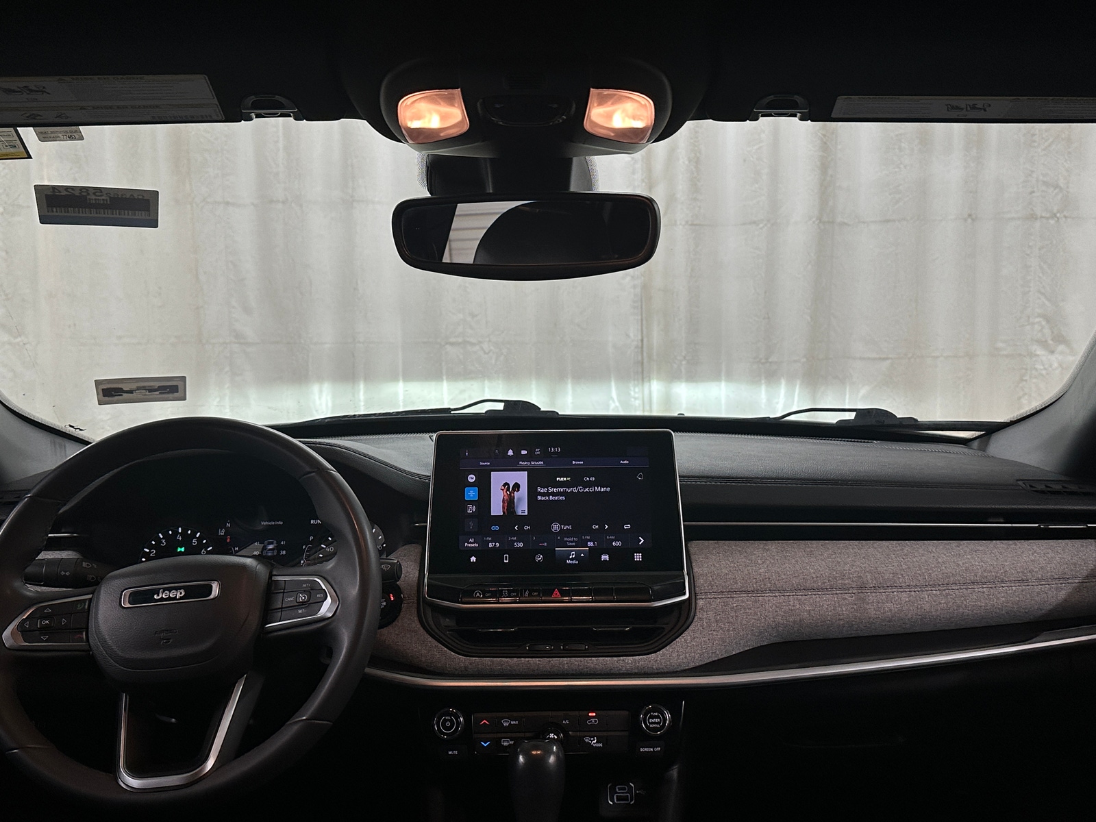 Thumbnail: 2023 Jeep Compass - 3