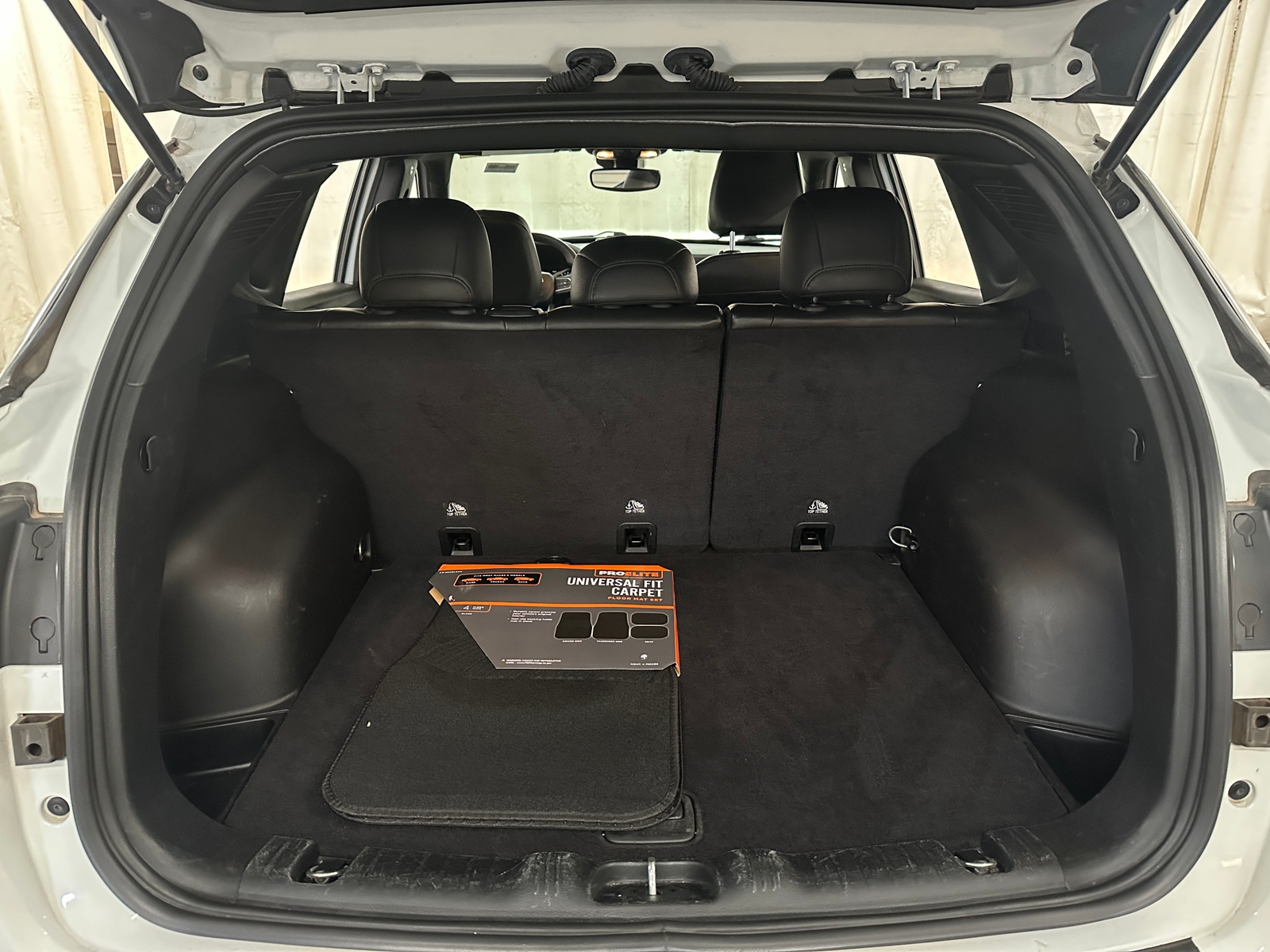 Thumbnail: 2023 Jeep Compass - 7