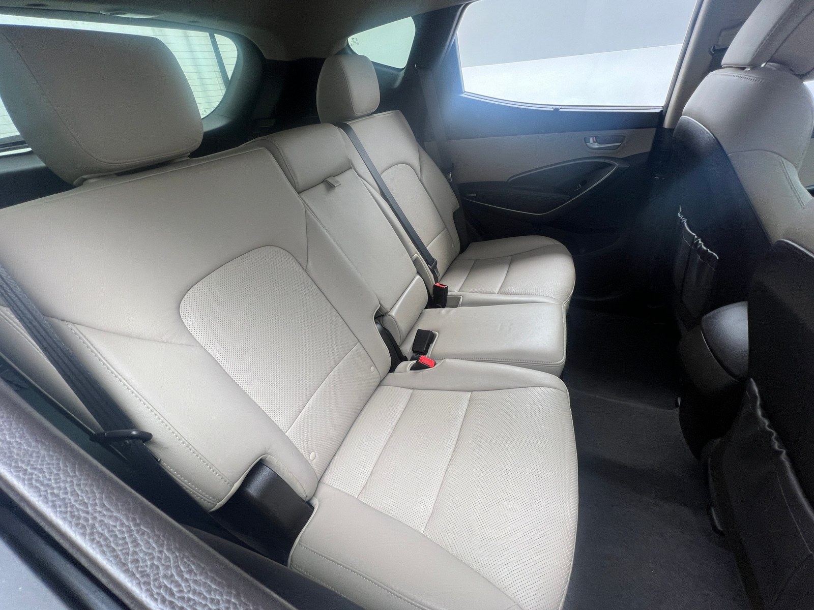 Thumbnail: 2017 Hyundai Santa Fe - 6