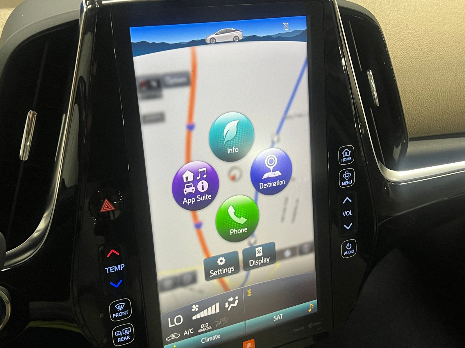 Thumbnail: 2018 Toyota Prius - 4