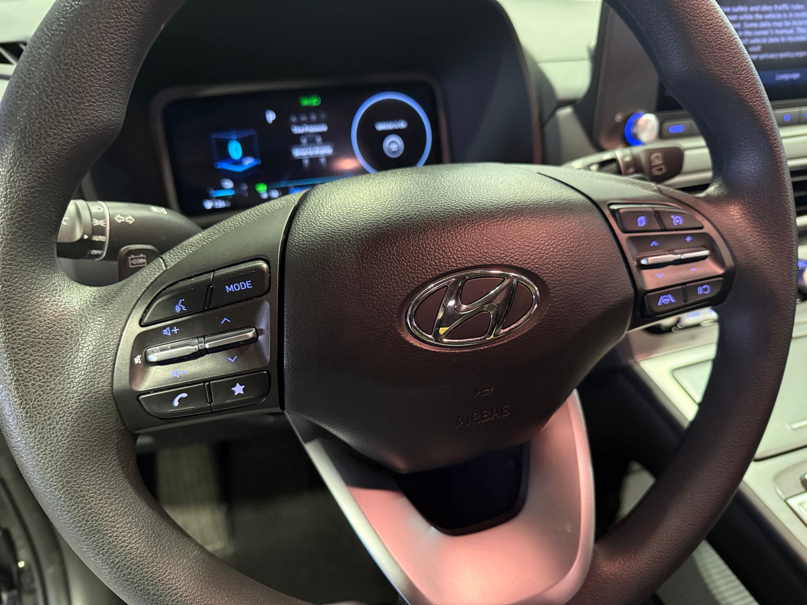 Thumbnail: 2023 Hyundai Kona - 5