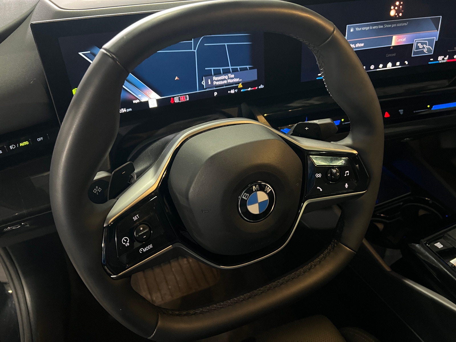 Thumbnail: 2025 BMW 5 Series - 4