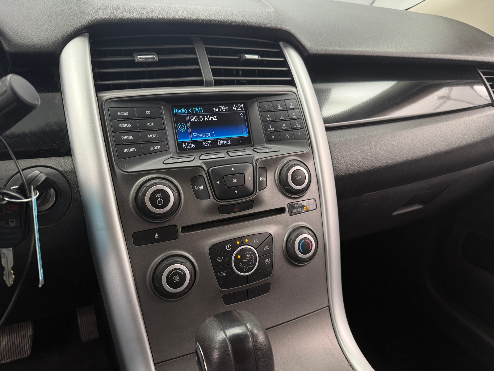 Thumbnail: 2014 Ford Edge - 4