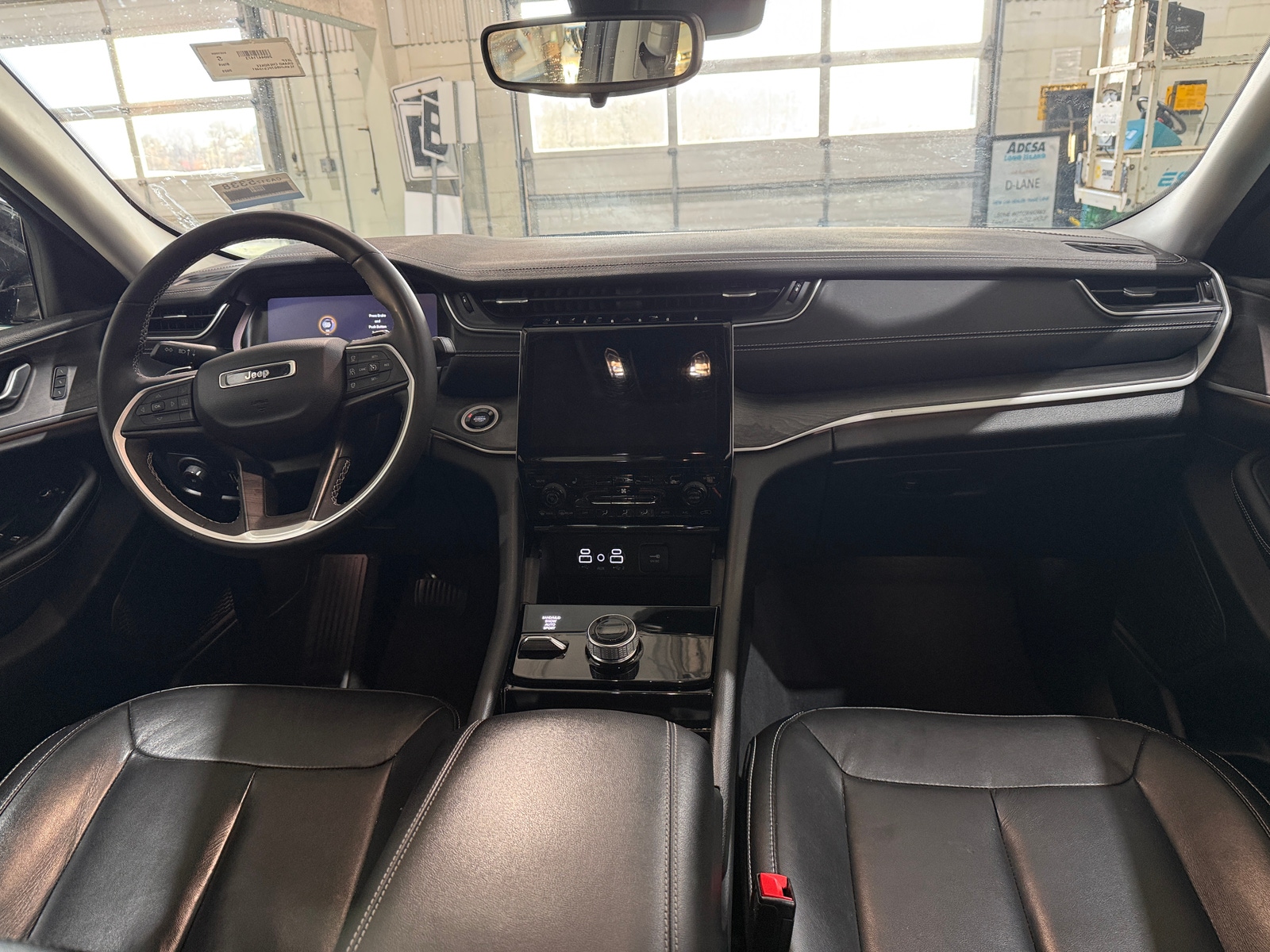 Thumbnail: 2023 Jeep Grand Cherokee - 2