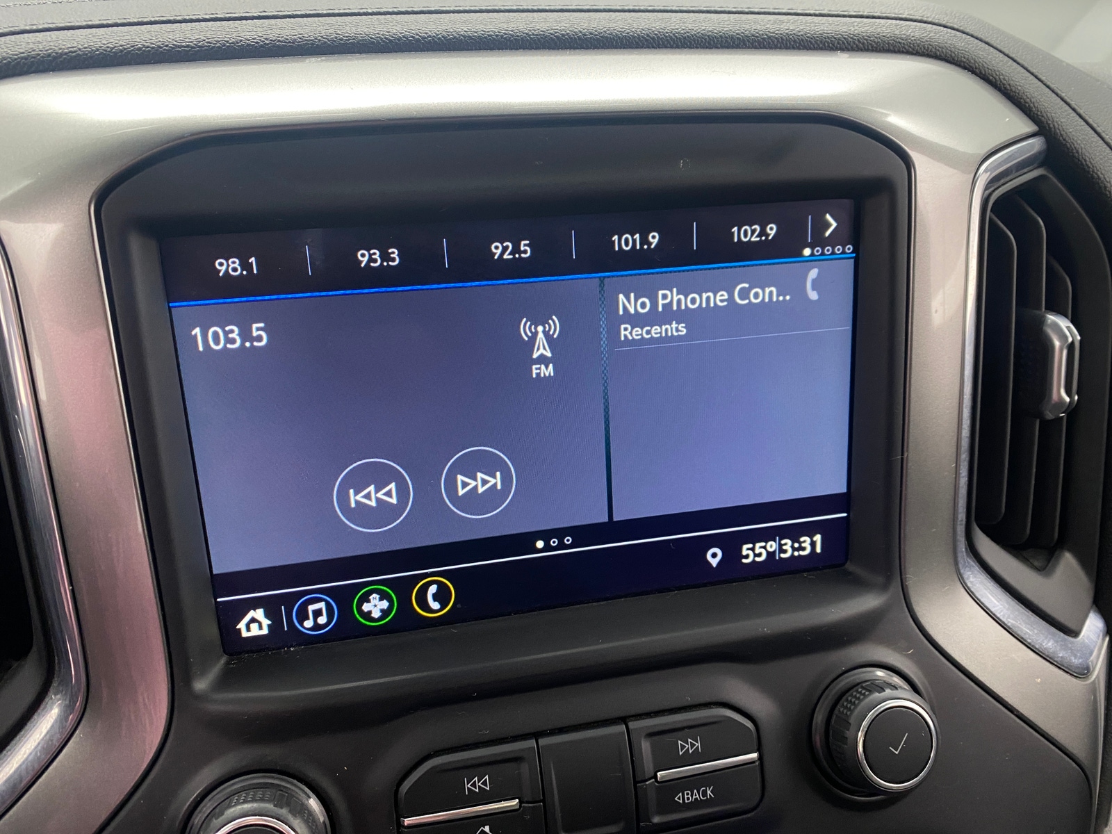 Thumbnail: 2021 Chevrolet Silverado 1500 - 4