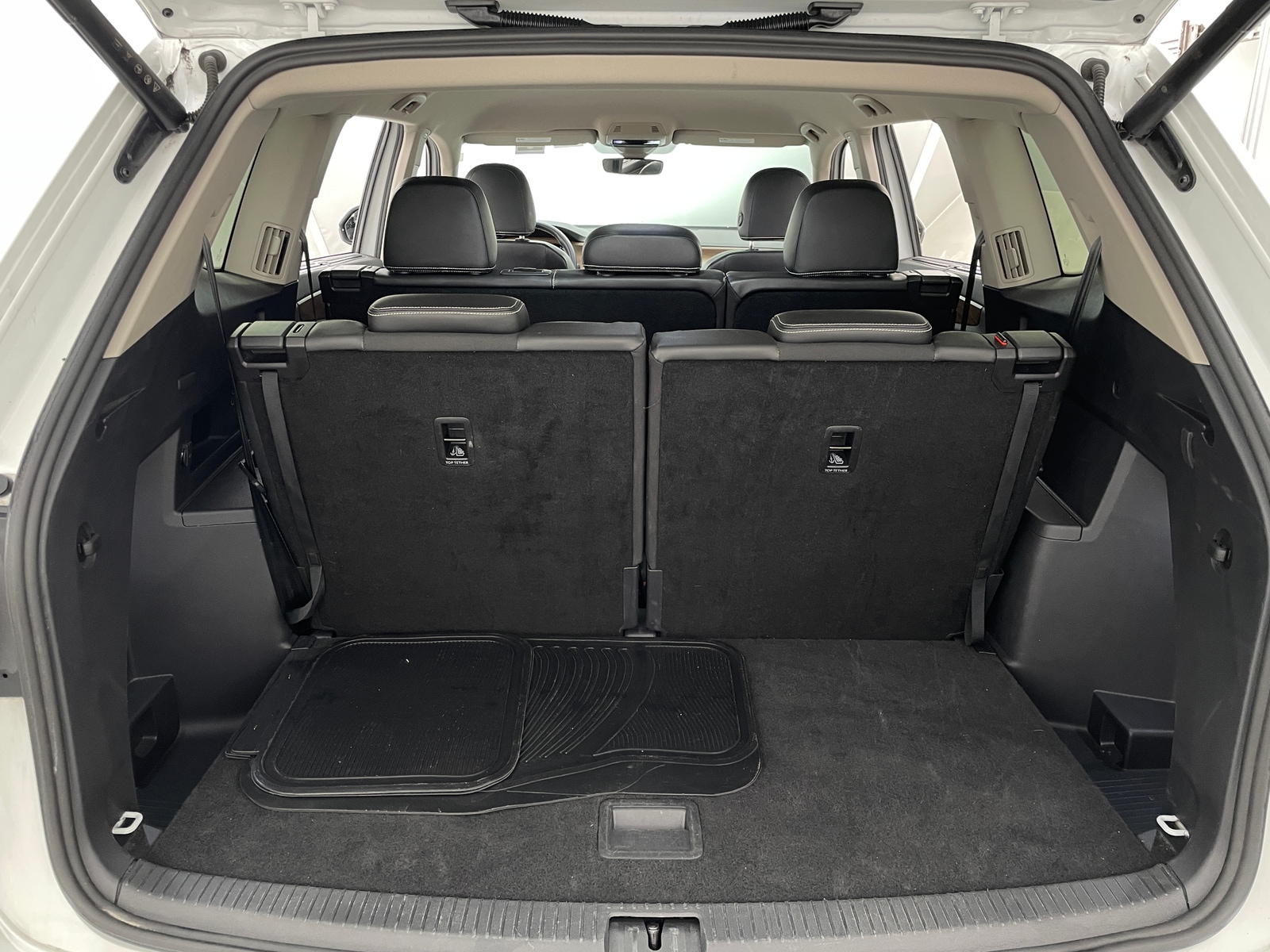 Thumbnail: 2024 Volkswagen Atlas - 6