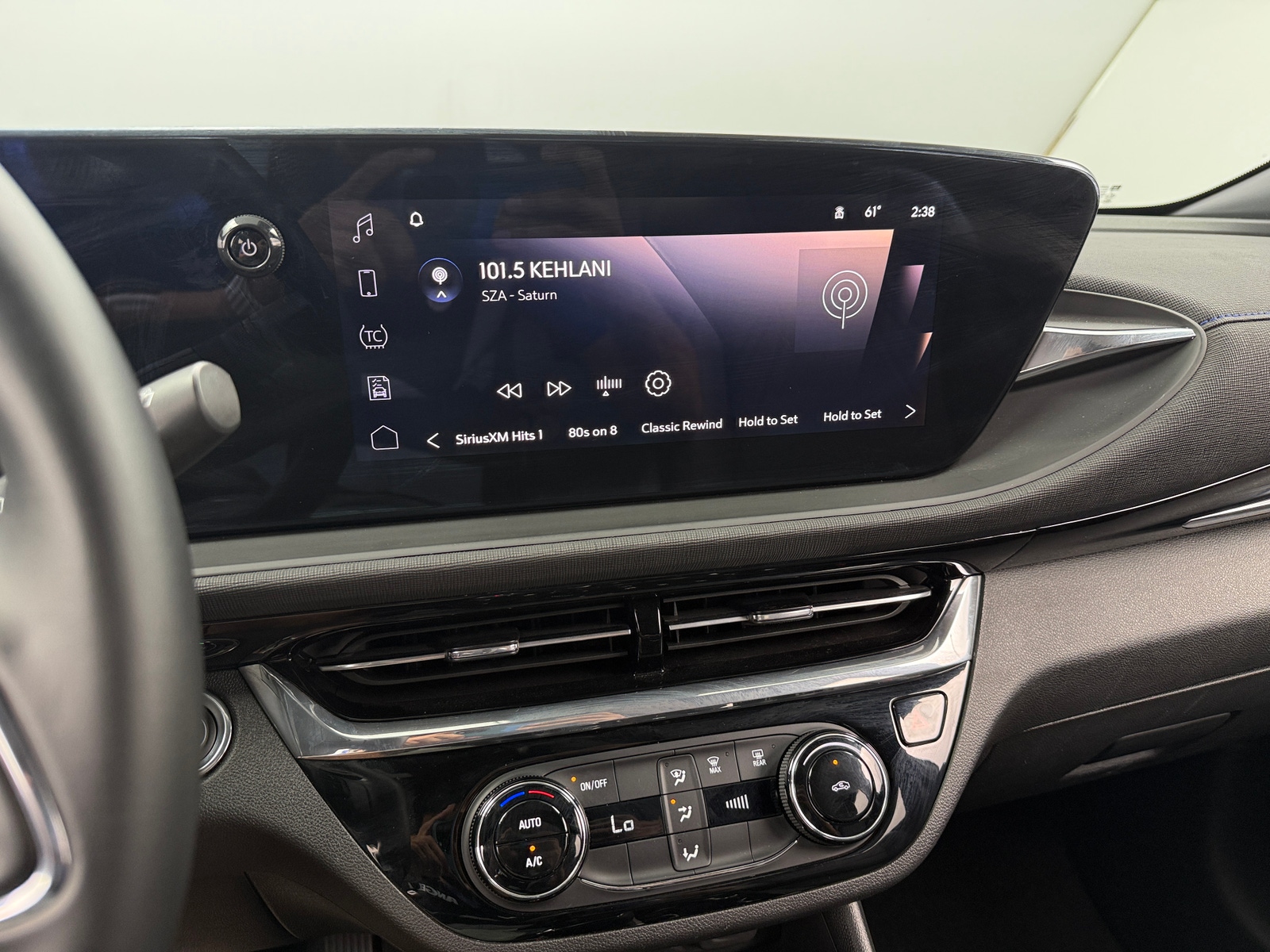 Thumbnail: 2025 Buick Envista - 3