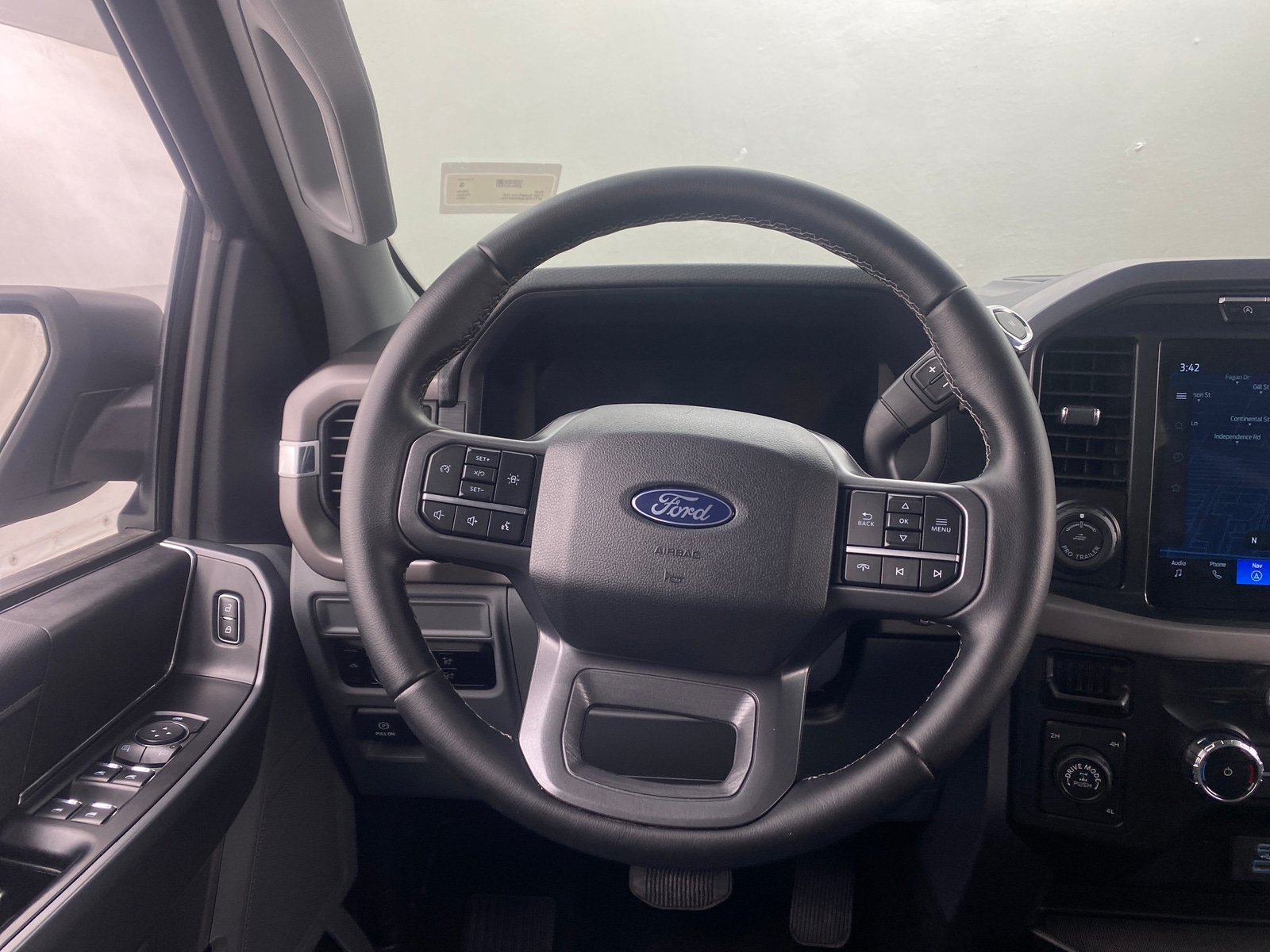 Thumbnail: 2024 Ford Econoline - 5