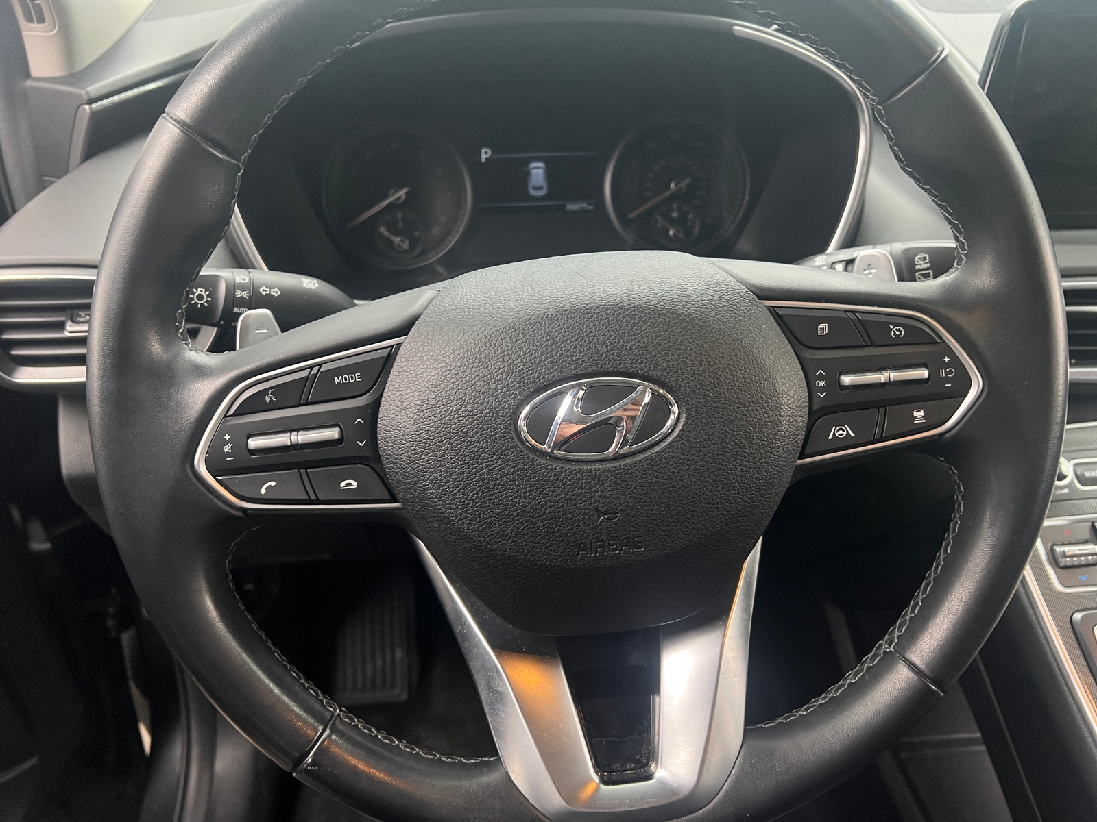 Thumbnail: 2023 Hyundai Santa Fe - 4