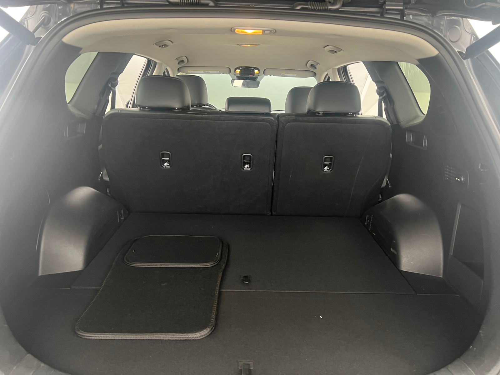 Thumbnail: 2023 Hyundai Santa Fe - 6