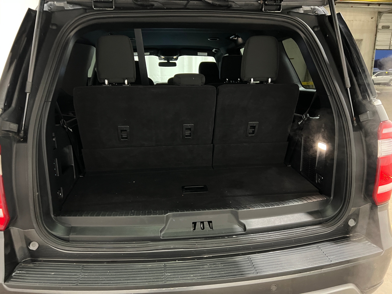 Thumbnail: 2021 Ford Expedition - 7