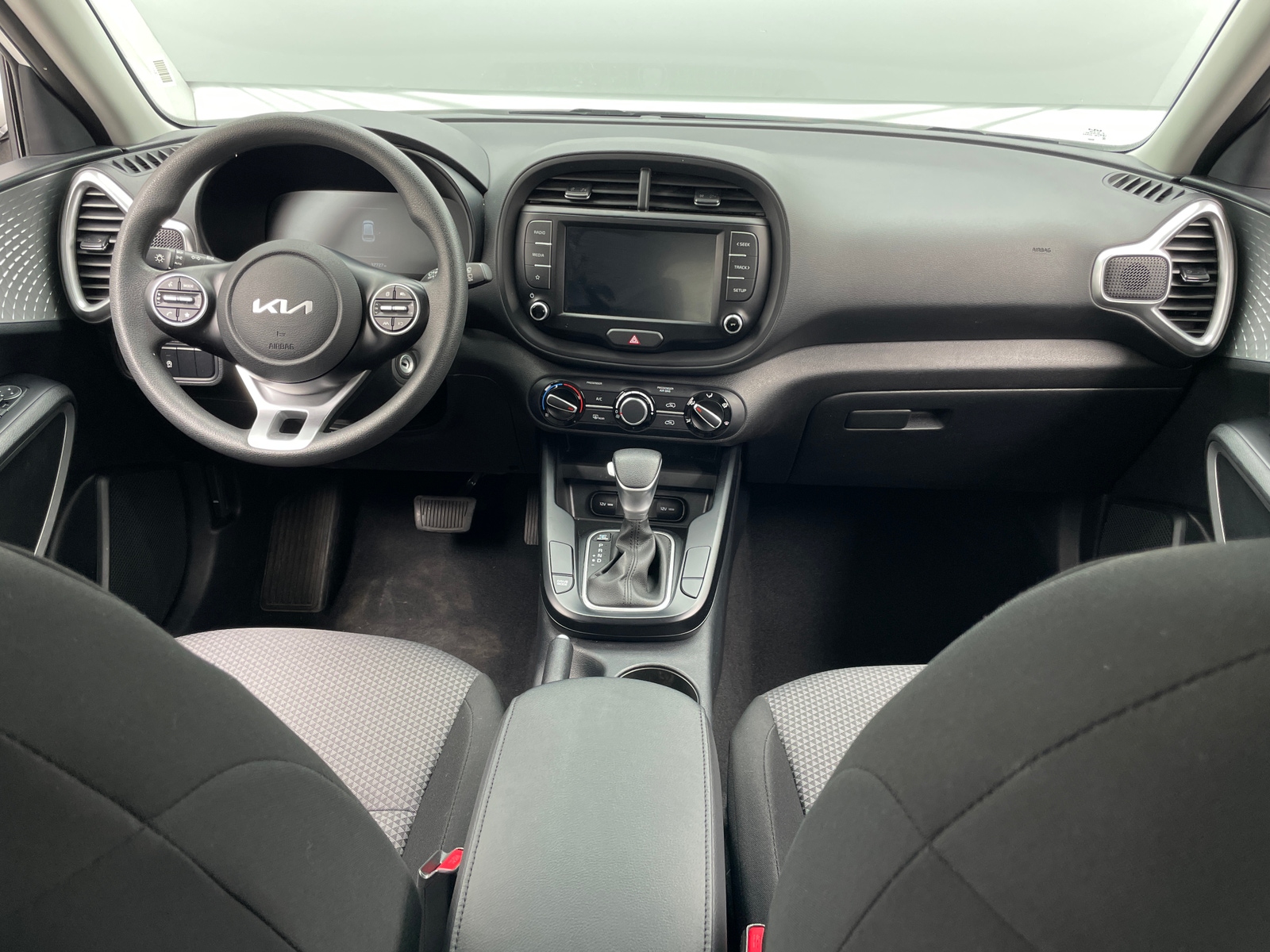 Thumbnail: 2024 Kia Soul - 3