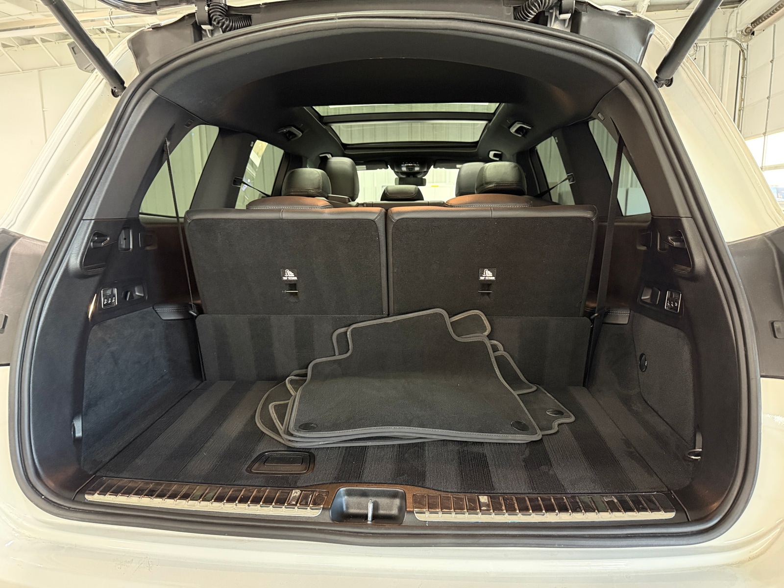 Thumbnail: 2024 Mercedes-Benz GLS - 6