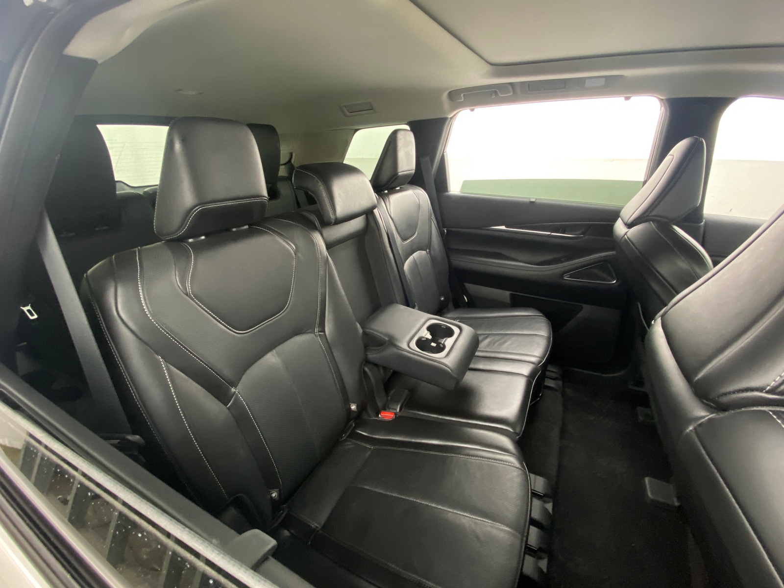 Thumbnail: 2022 INFINITI QX60 - 5