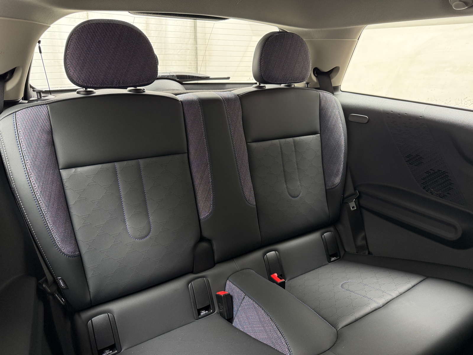 Thumbnail: 2025 MINI Cooper Hardtop - 5