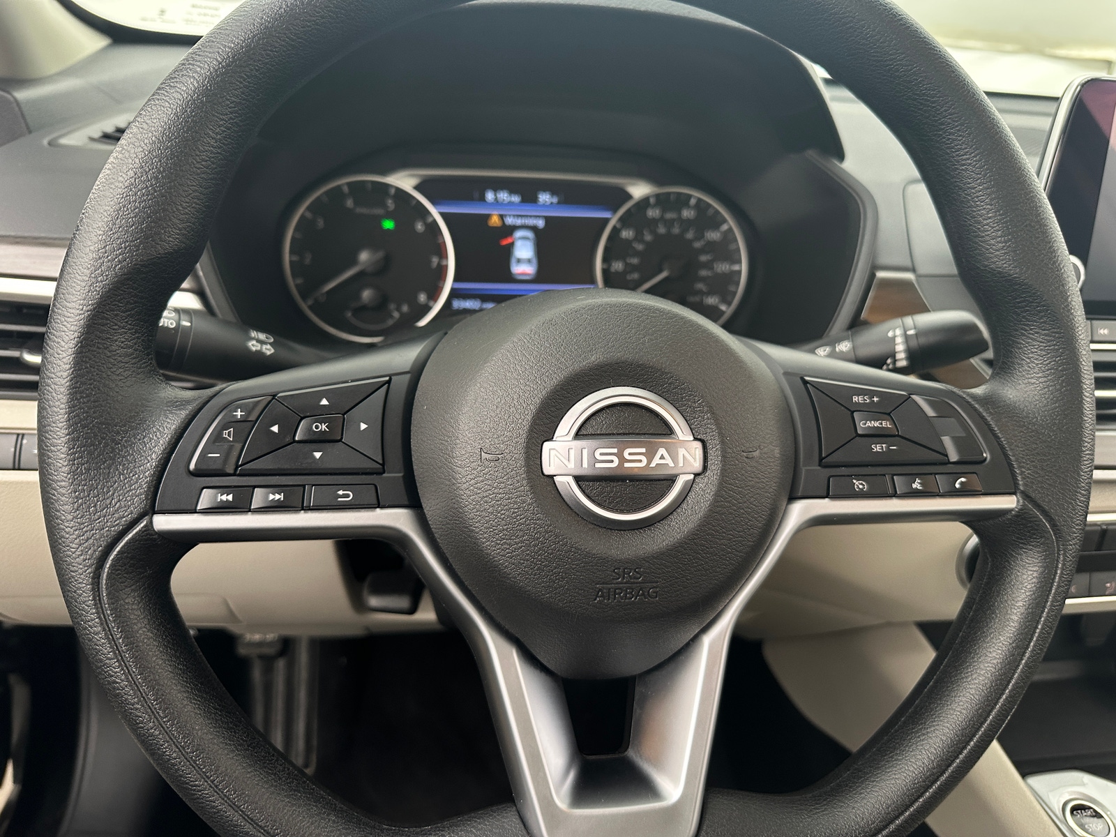 Thumbnail: 2025 Nissan Altima - 5