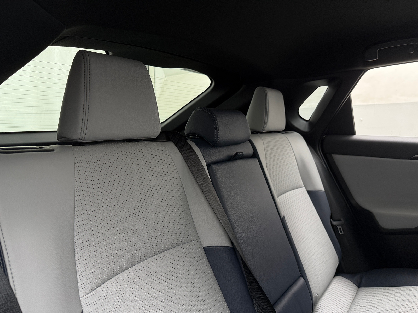 Thumbnail: 2023 Subaru Solterra - 6