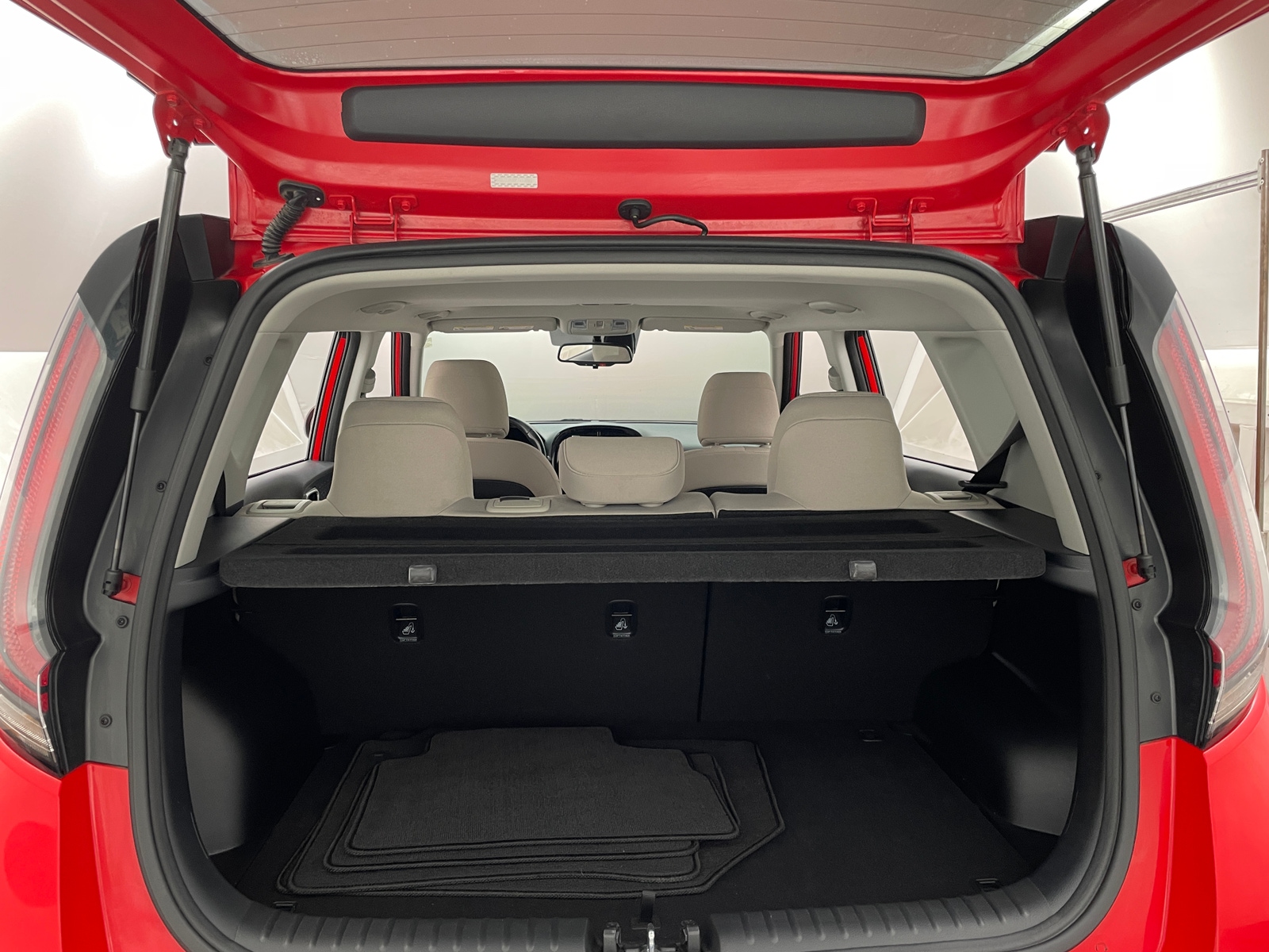 Thumbnail: 2023 Kia Soul - 7