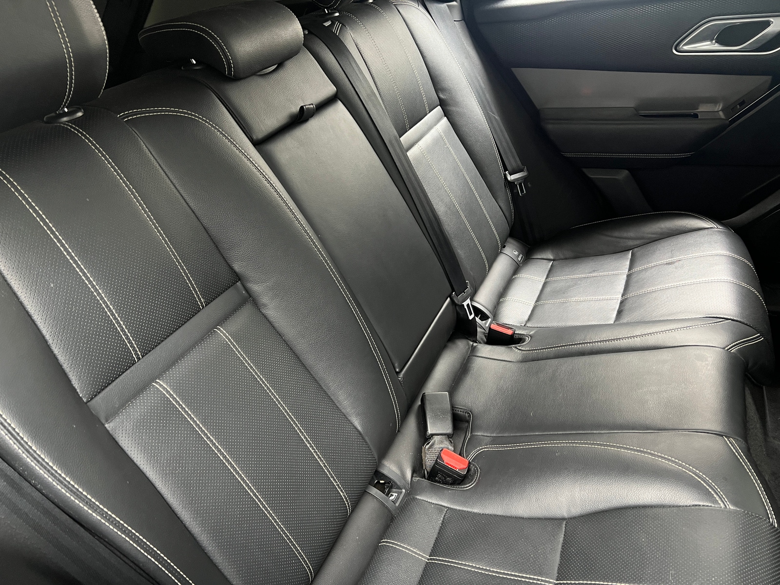 Thumbnail: 2018 Land Rover Range Rover Velar - 5