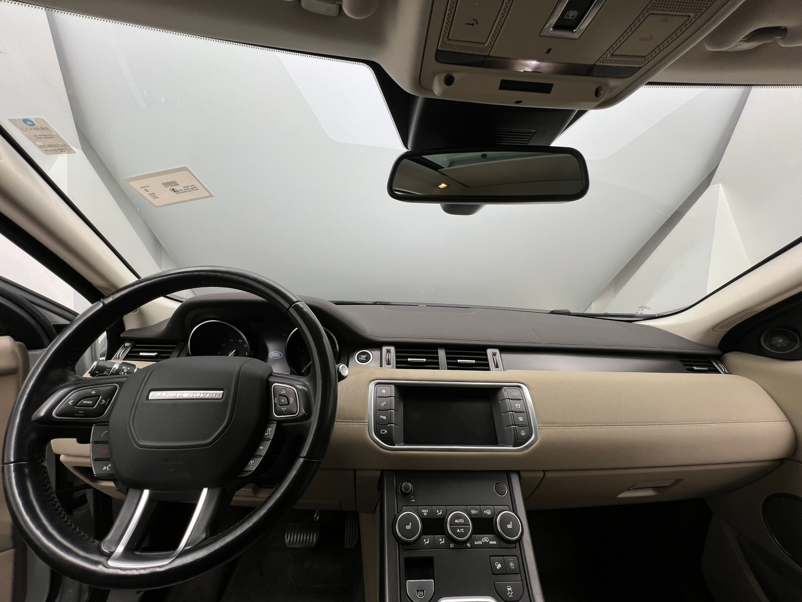 Thumbnail: 2019 Land Rover Range Rover Evoque - 2