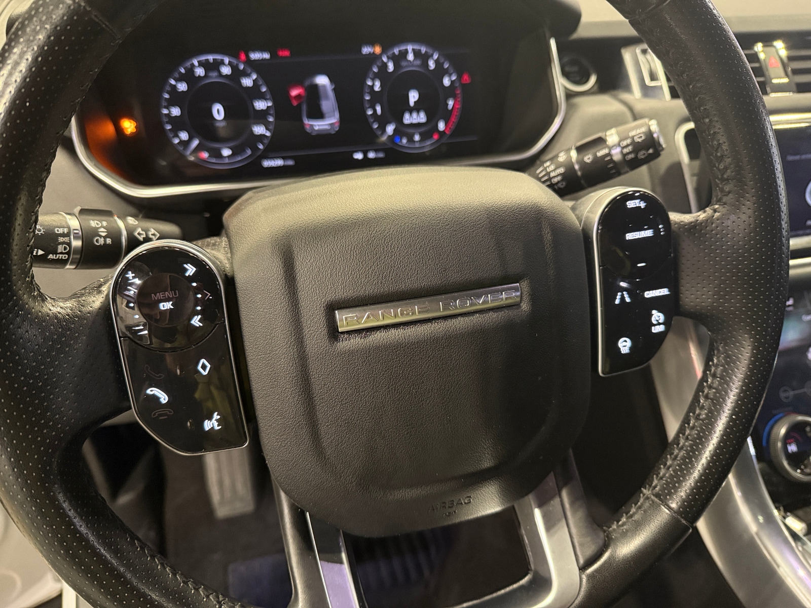 Thumbnail: 2019 Land Rover Range Rover Sport - 4