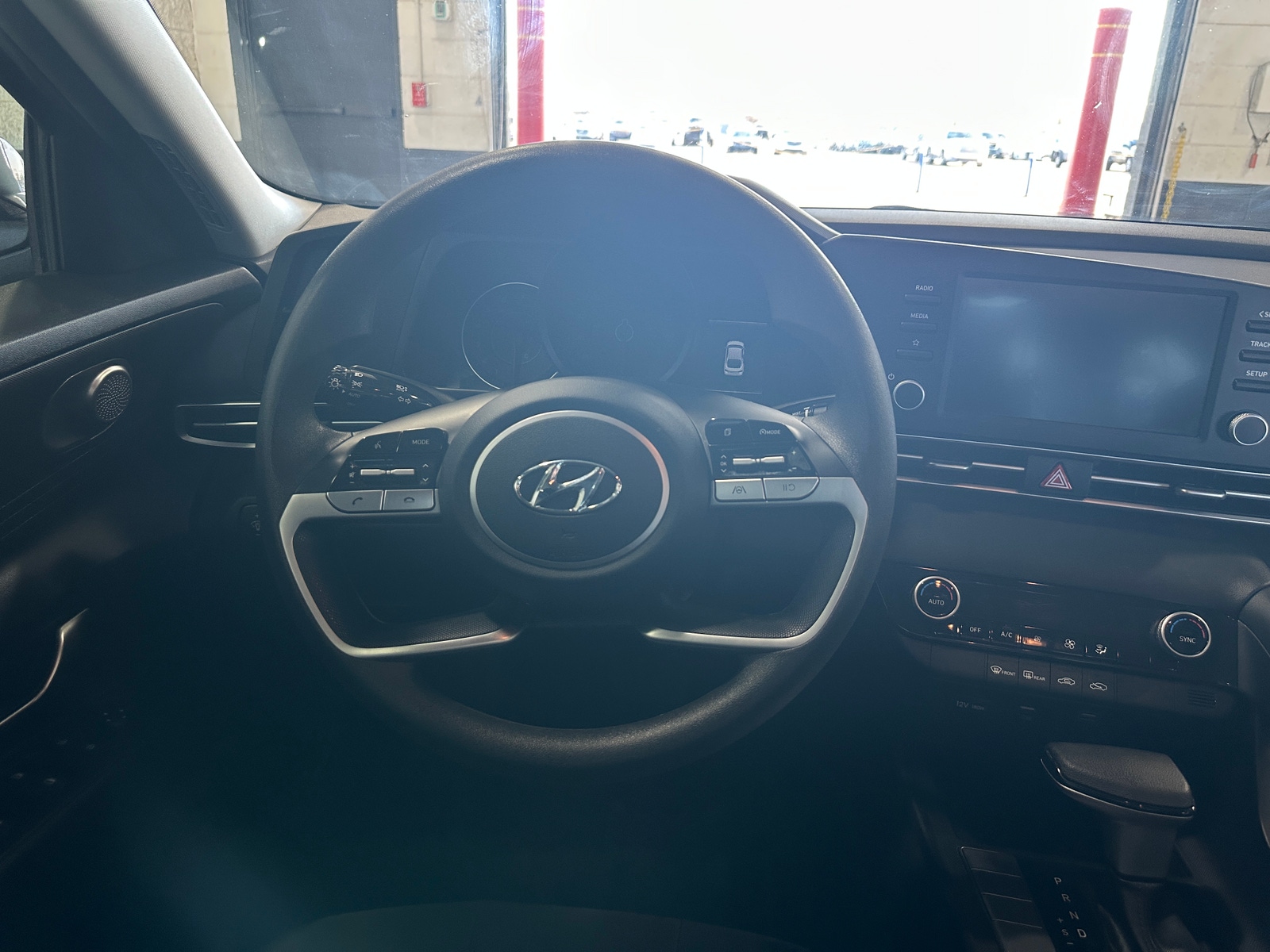 Thumbnail: 2023 Hyundai Elantra - 5