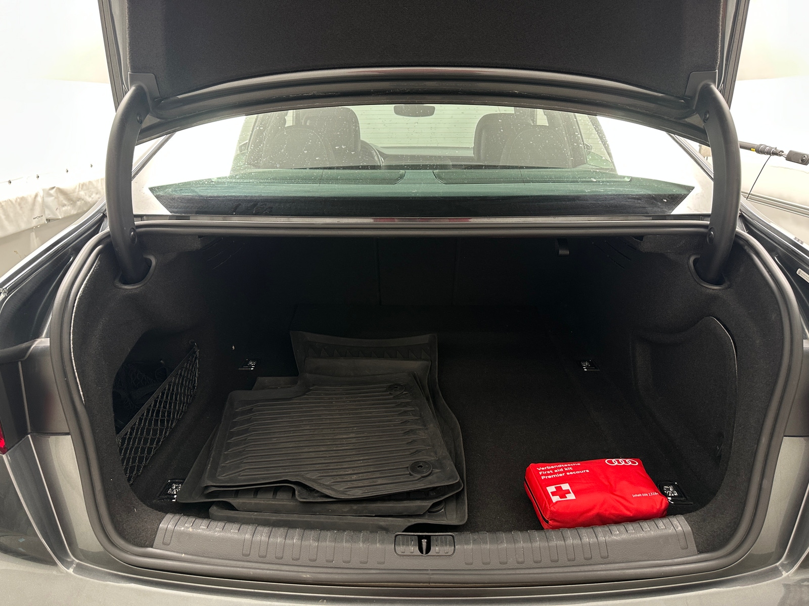 Thumbnail: 2019 Audi A6 - 6