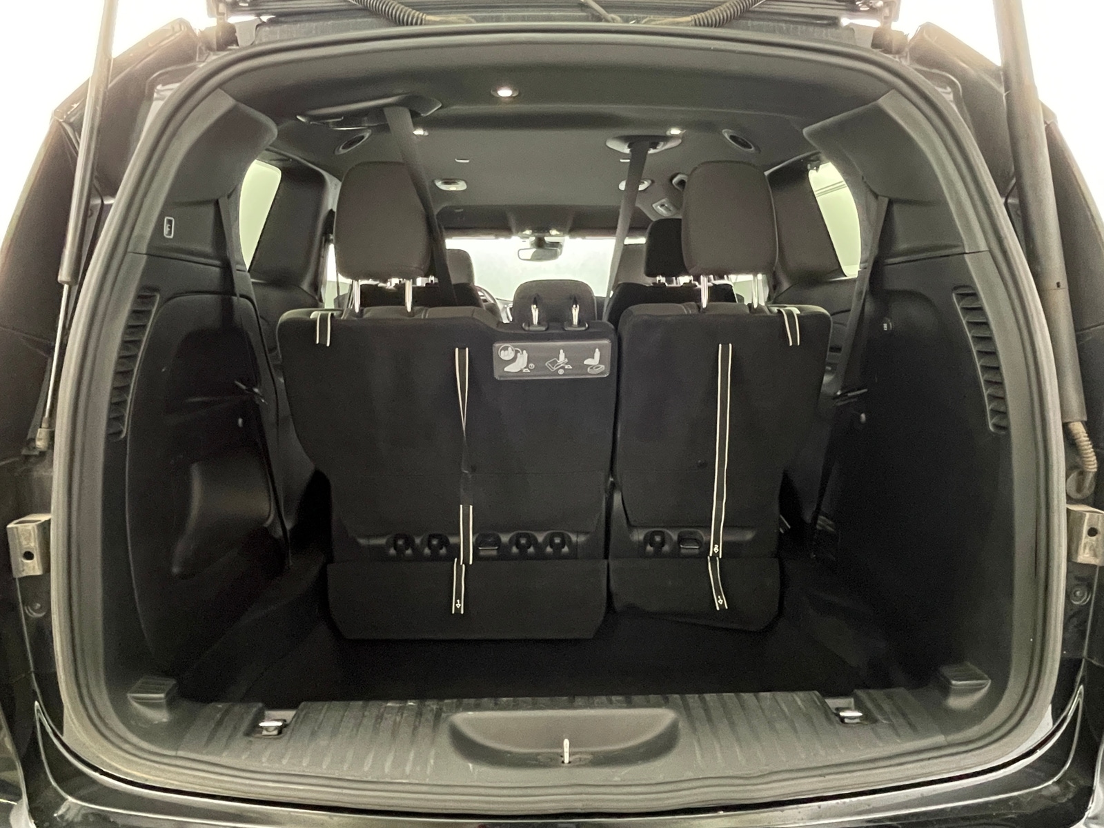 Thumbnail: 2019 Chrysler Pacifica - 7