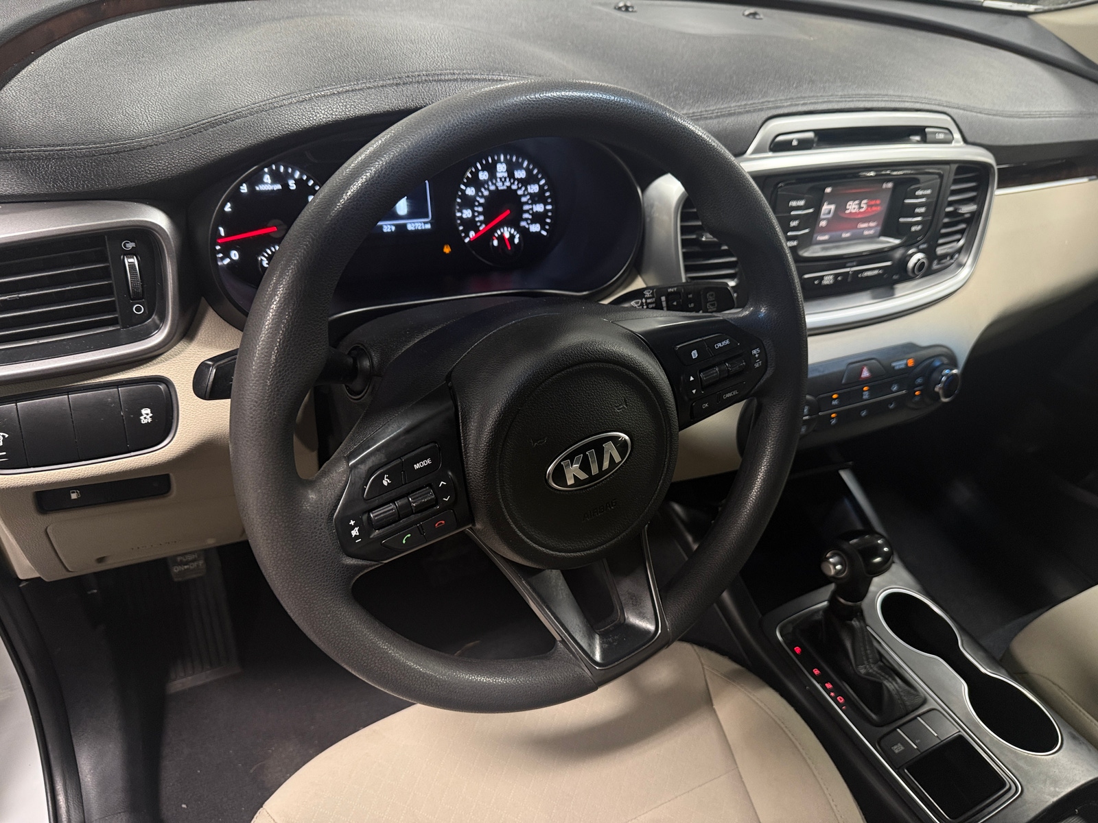 Thumbnail: 2016 Kia Sorento - 5