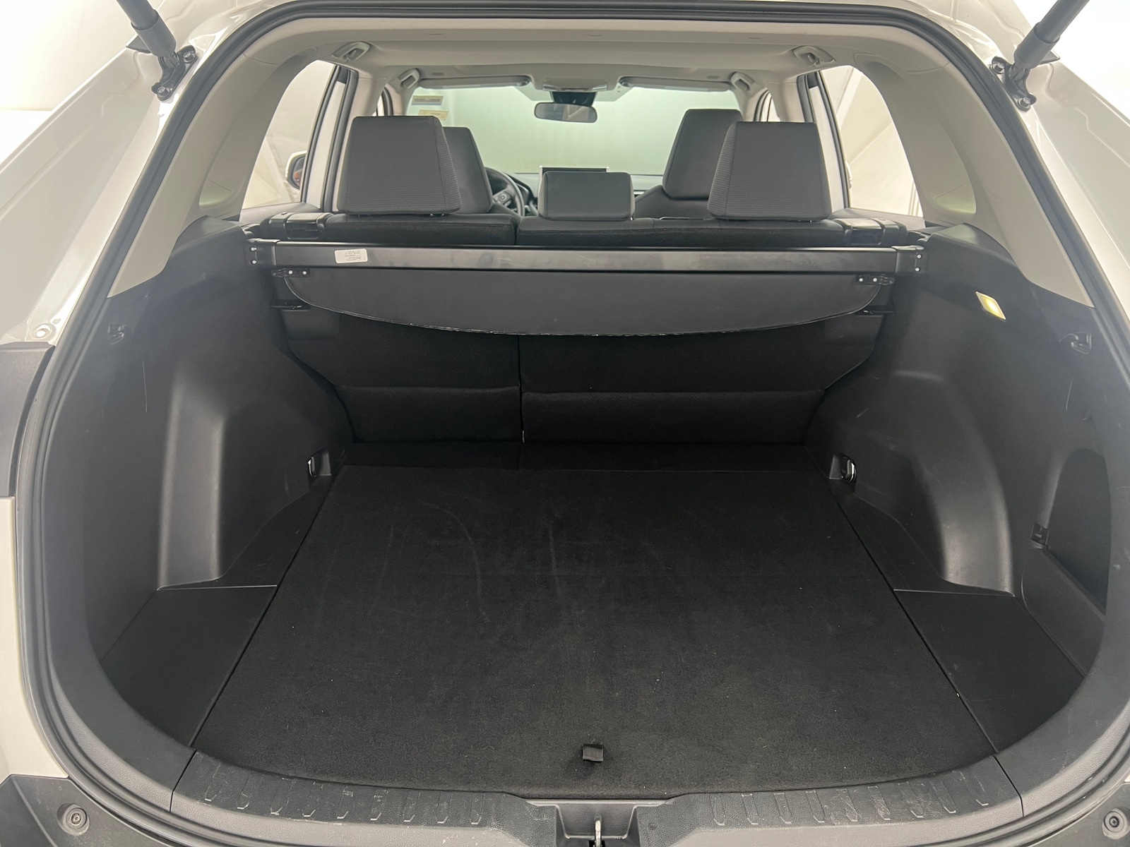 Thumbnail: 2025 Toyota RAV4 - 7