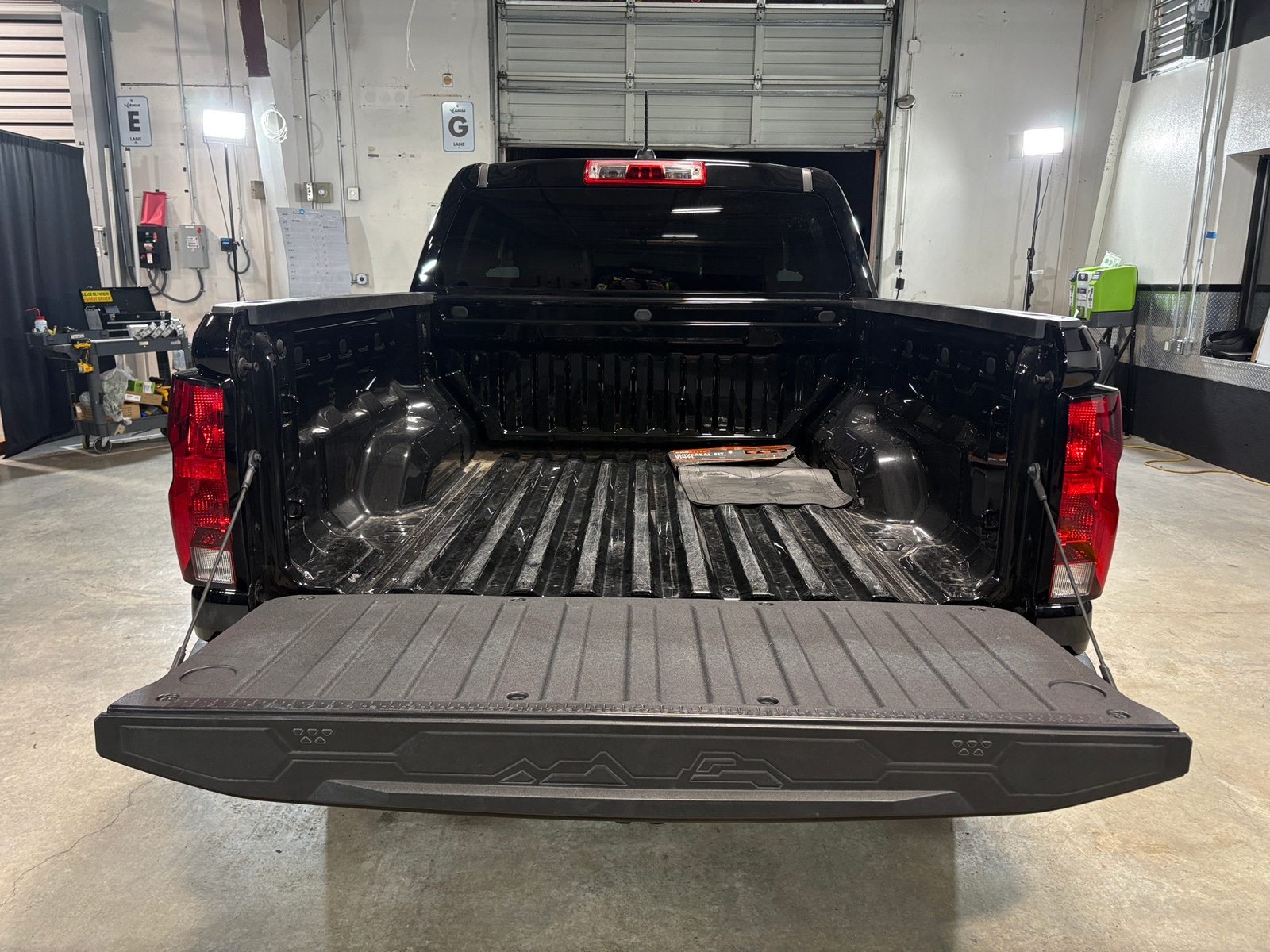 Thumbnail: 2024 Chevrolet Colorado - 7