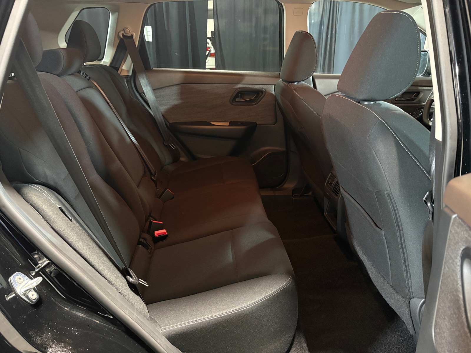 Thumbnail: 2023 Nissan Rogue - 6