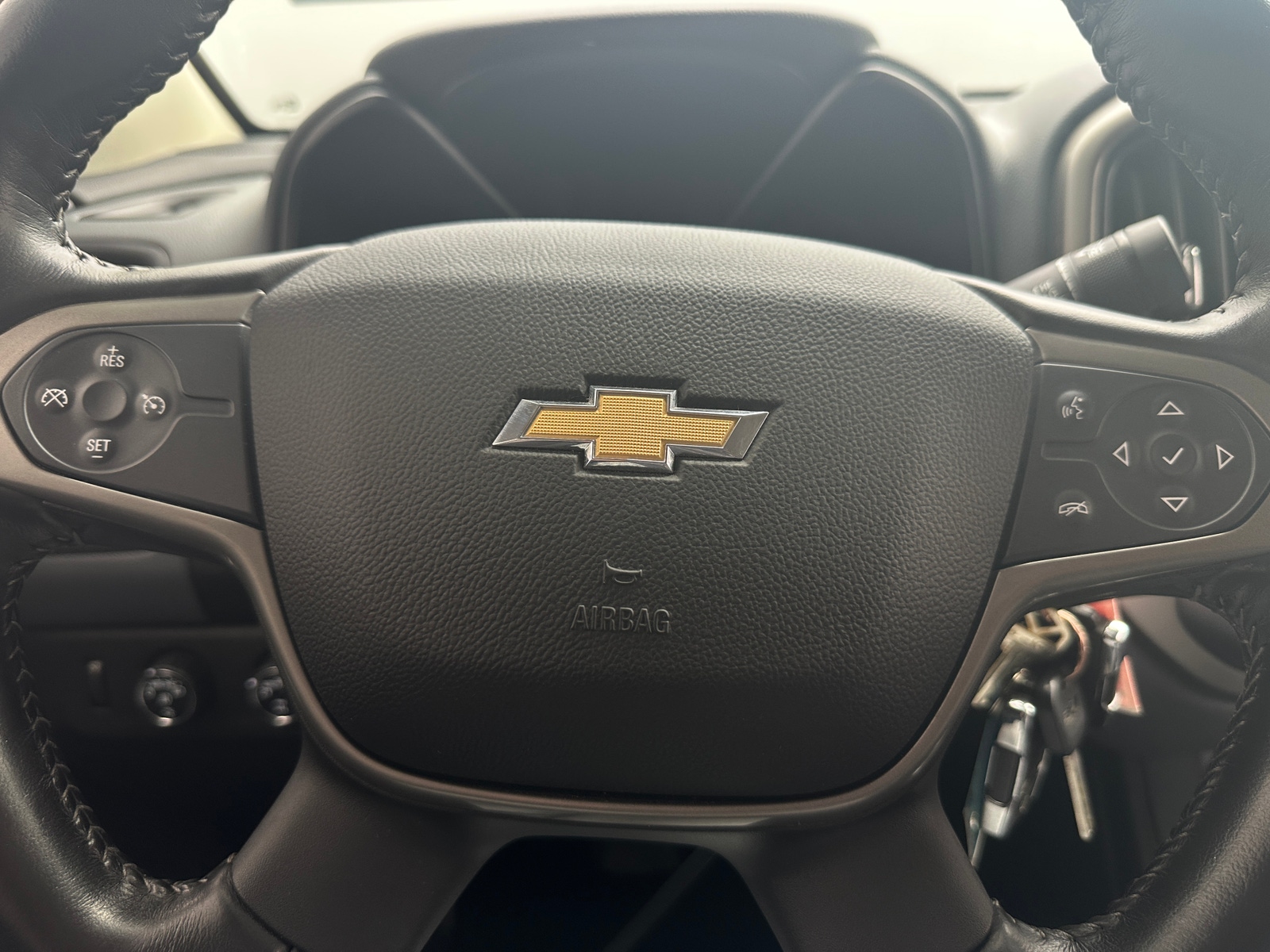 Thumbnail: 2018 Chevrolet Colorado - 4