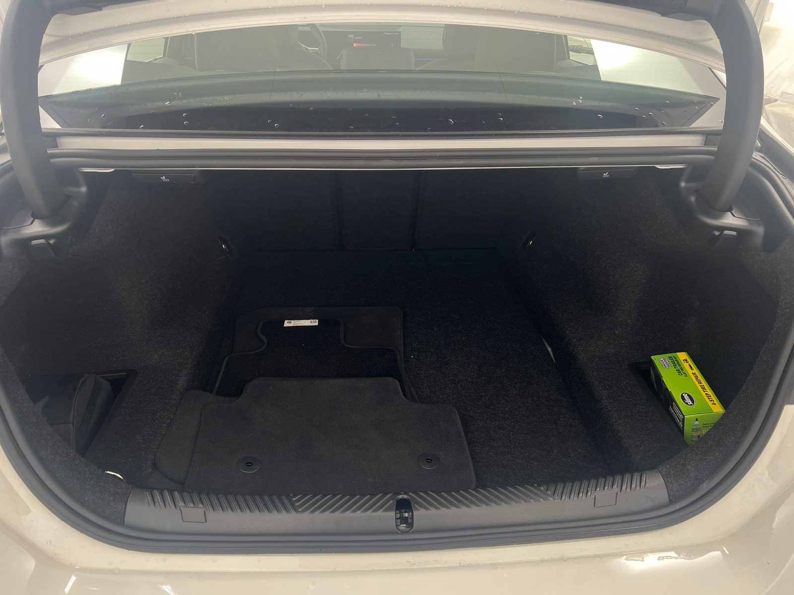 Thumbnail: 2026 BMW 5 Series - 6