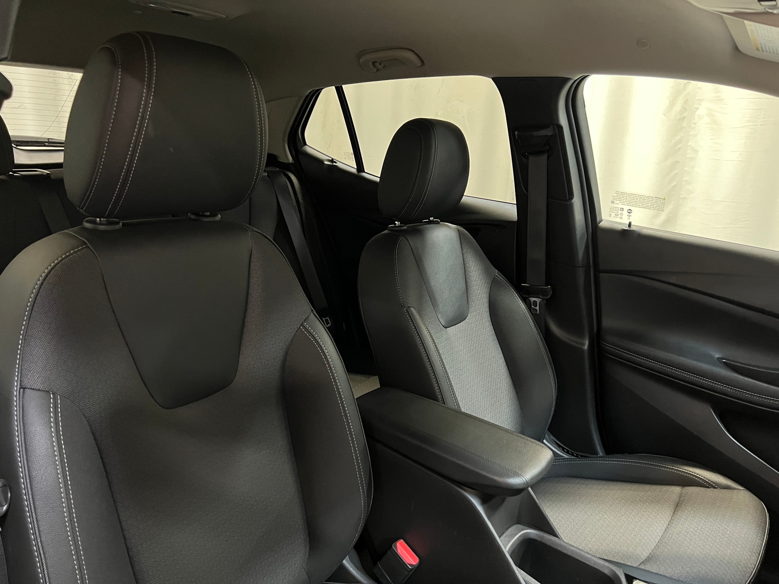 Thumbnail: 2025 Buick Encore GX - 2