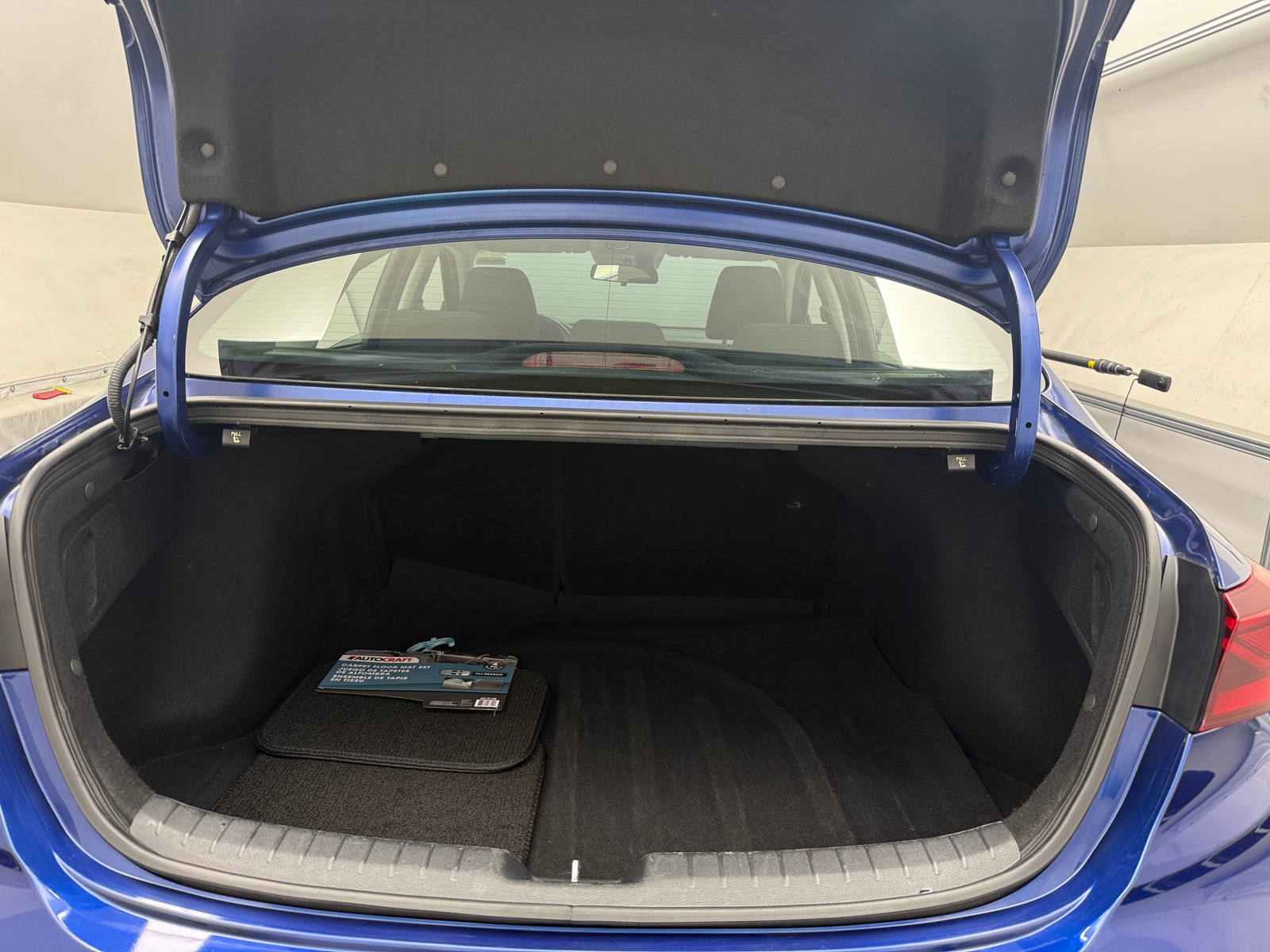 Thumbnail: 2024 Kia Forte - 7