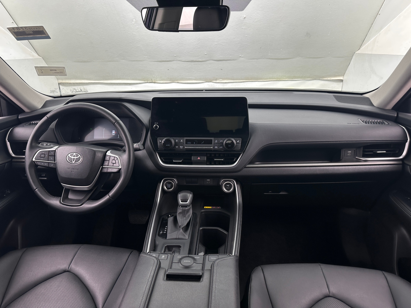 Thumbnail: 2025 Toyota Grand Highlander - 2