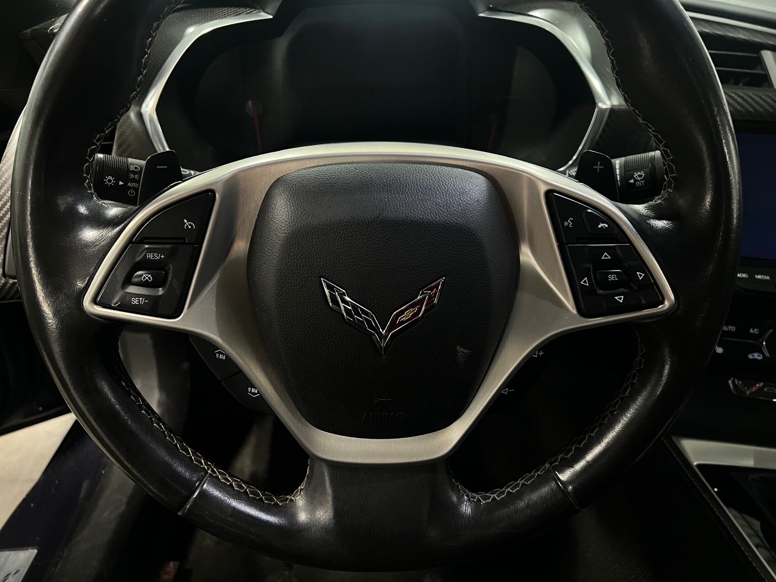 Thumbnail: 2014 Chevrolet Corvette - 3