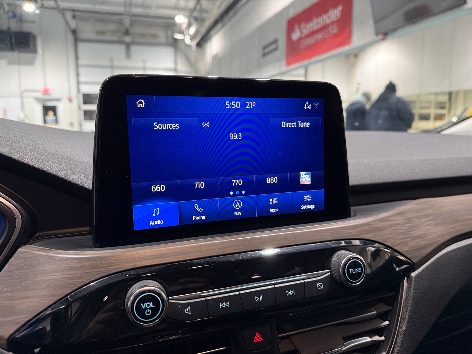 Thumbnail: 2020 Ford Escape - 3