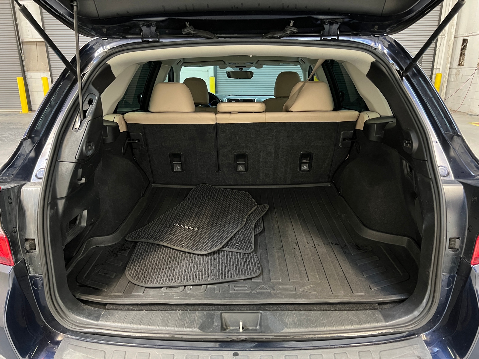 Thumbnail: 2018 Subaru Outback - 6