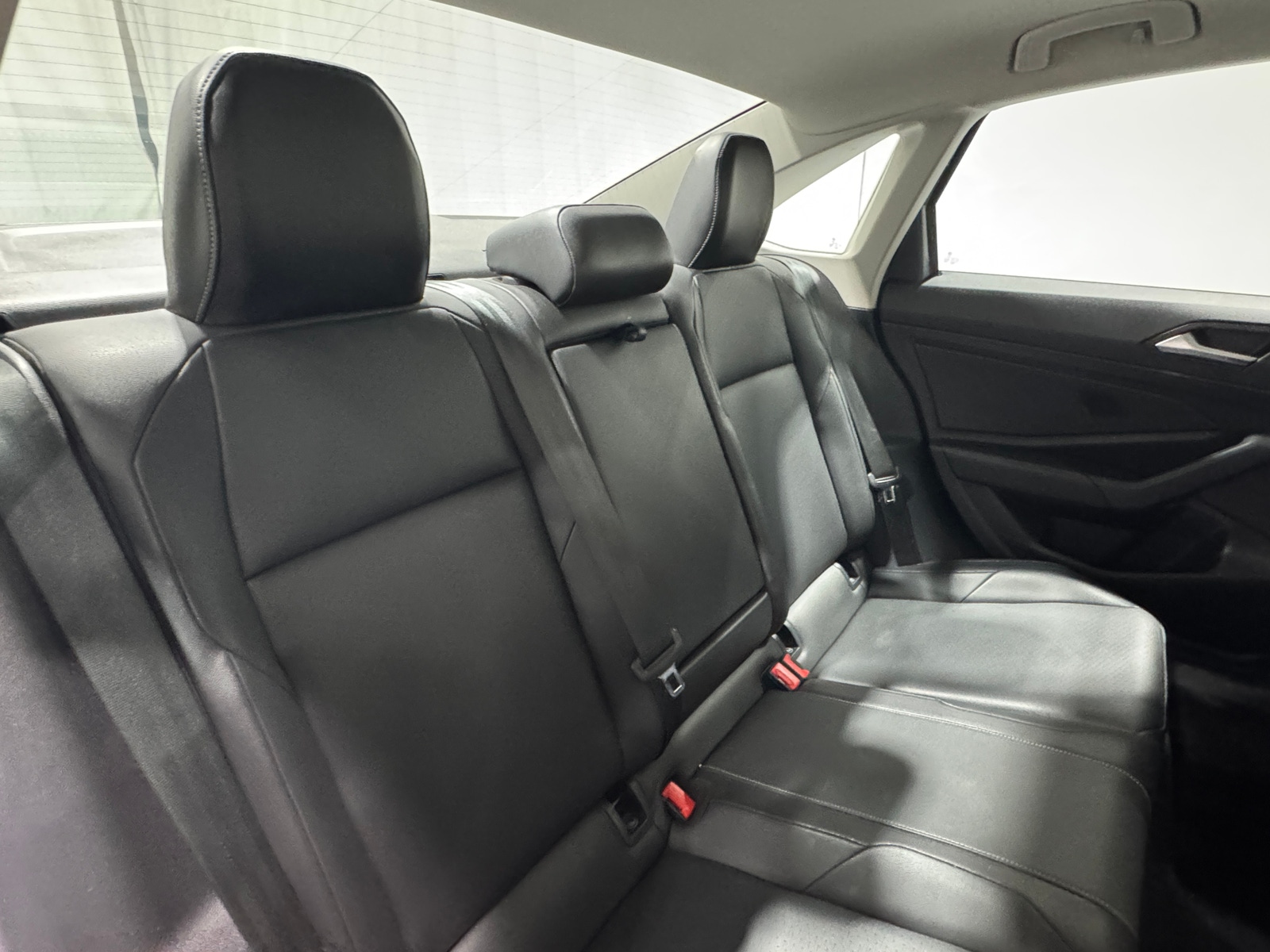 Thumbnail: 2019 Volkswagen Jetta - 5