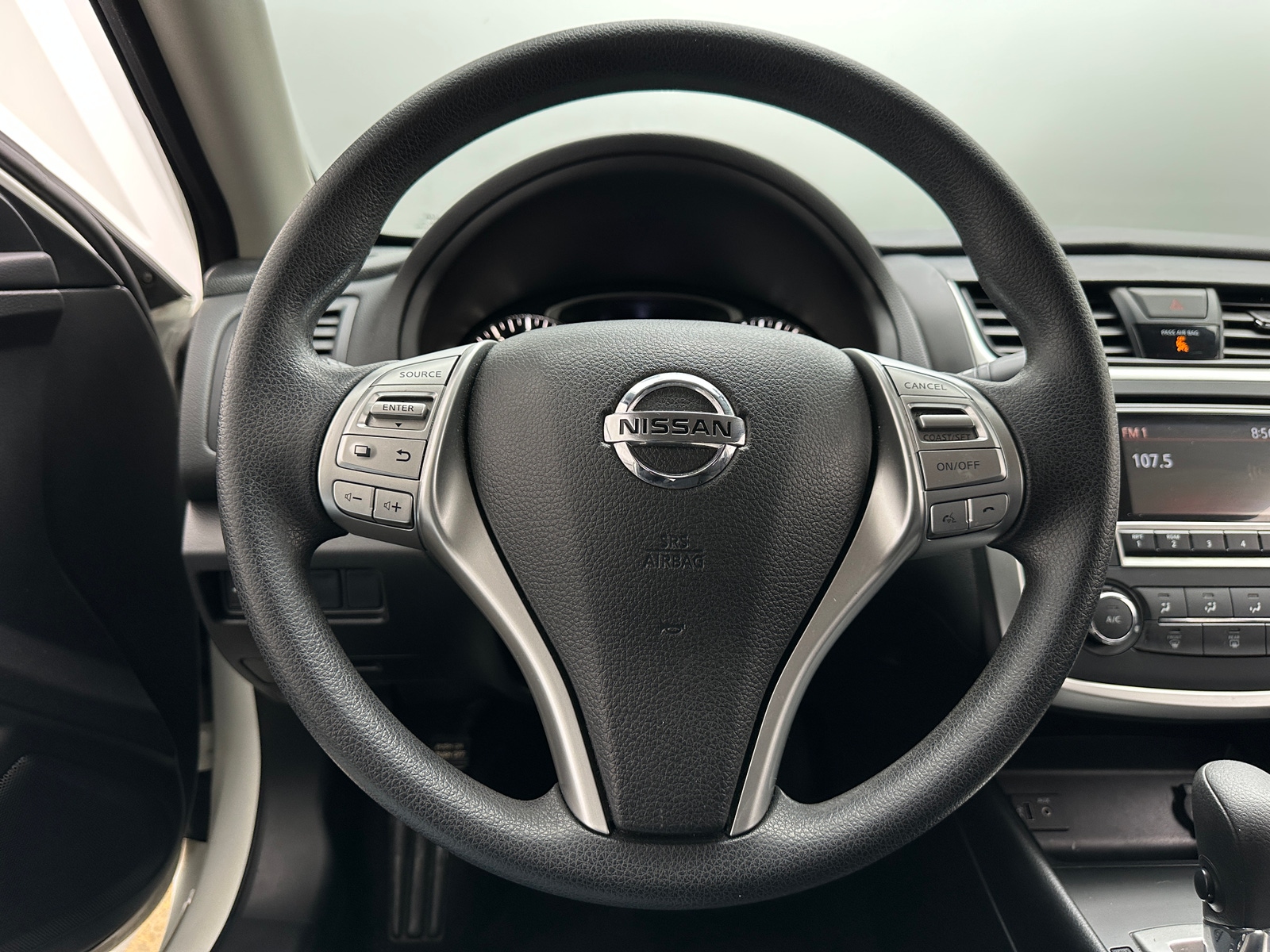 Thumbnail: 2017 Nissan Altima - 5